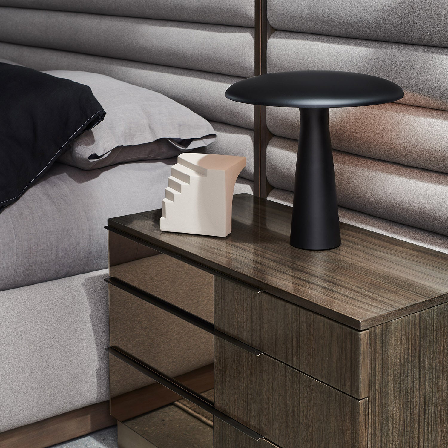 Caracole La Moda Side Panel Set - Final Sale