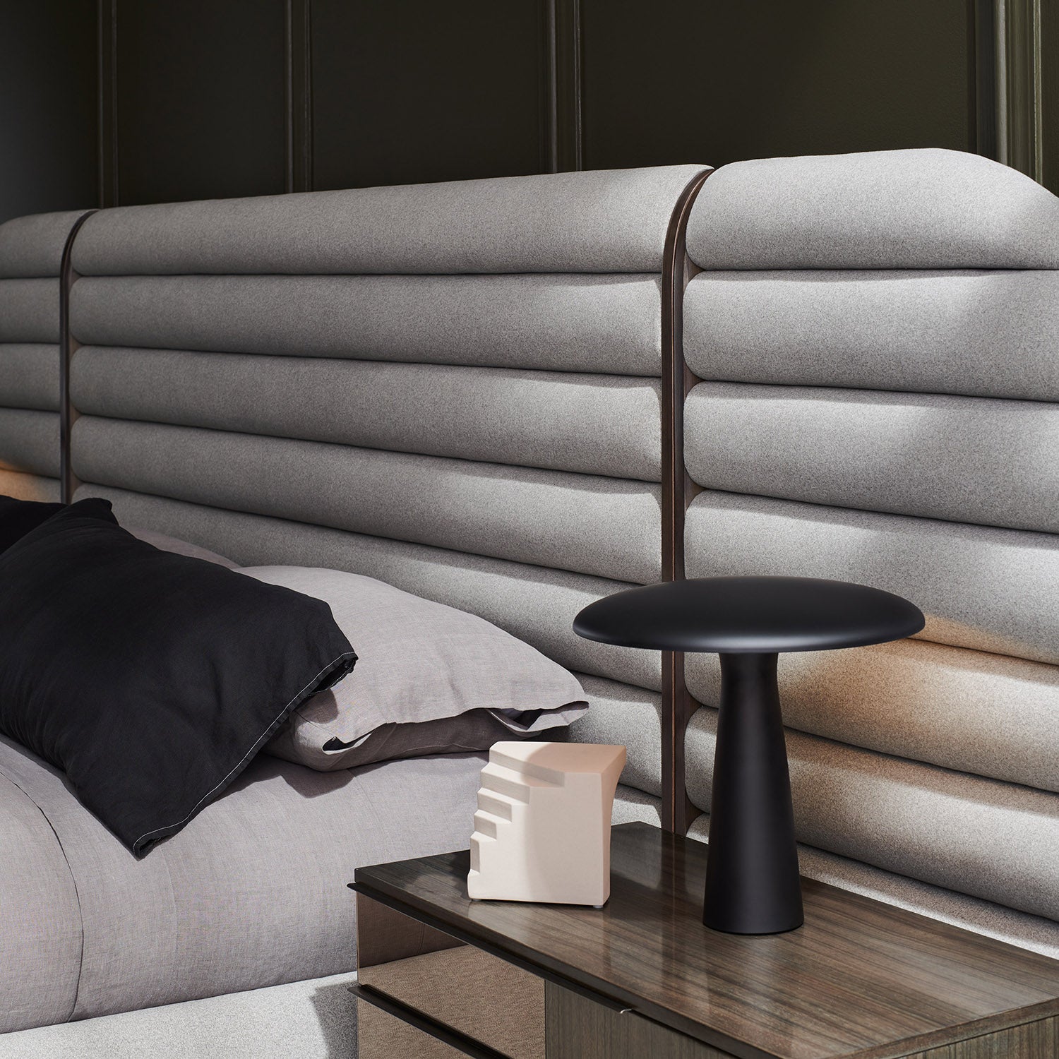 Caracole La Moda Side Panel Set - Final Sale