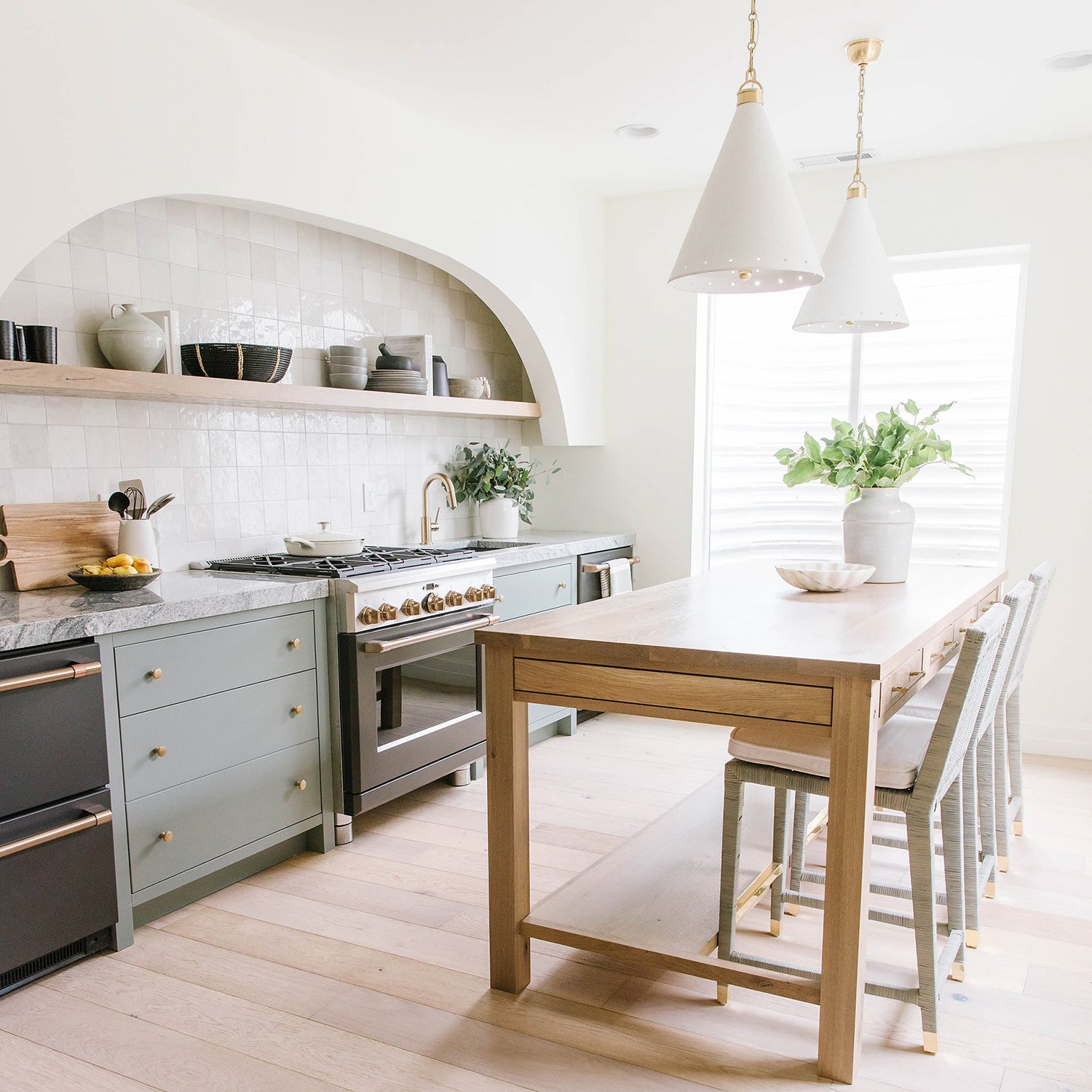 Mark D Sikes x Hudson Valley Lighting Plaster No 1 Pendant