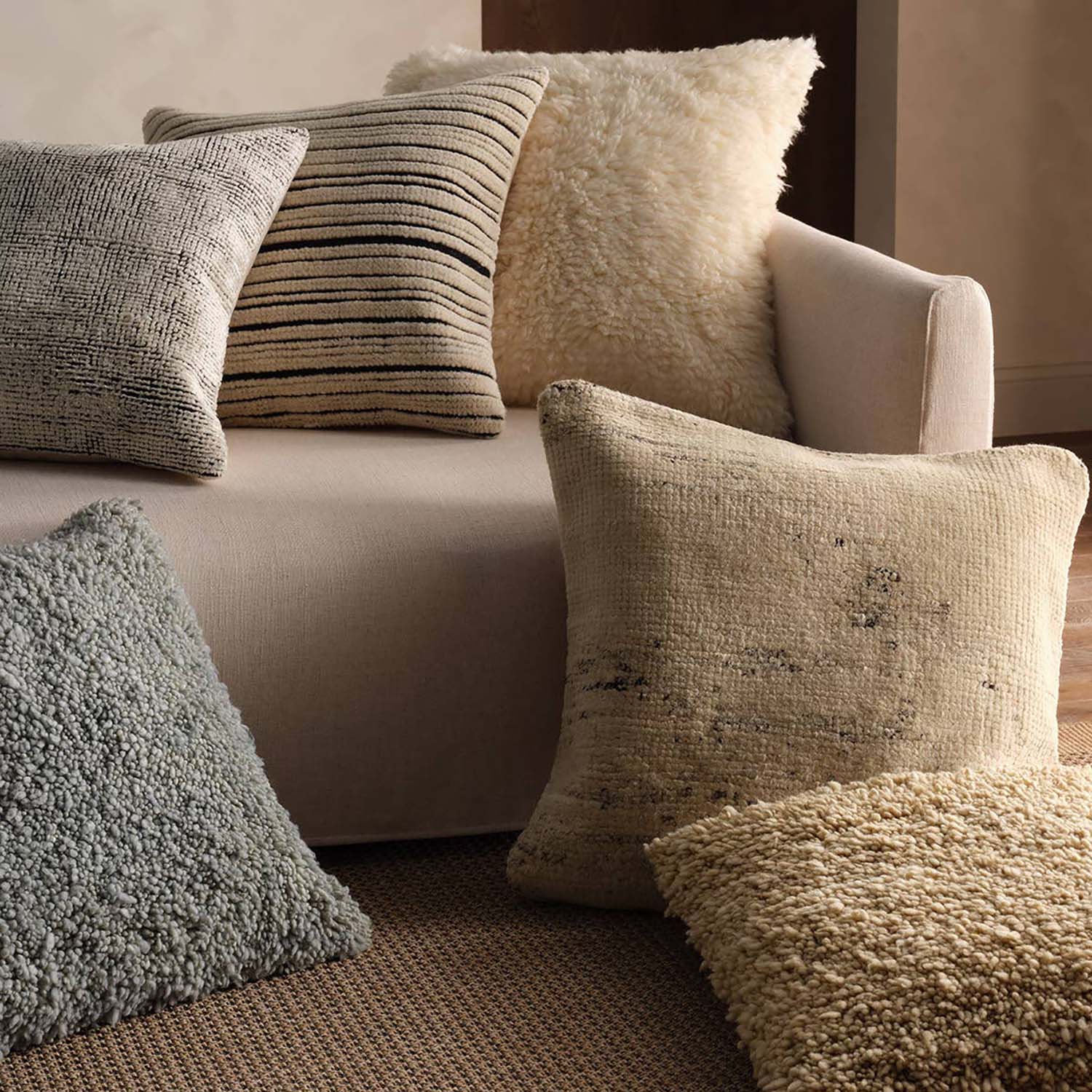 Jaipur Living Montane Bacci Throw Pillow