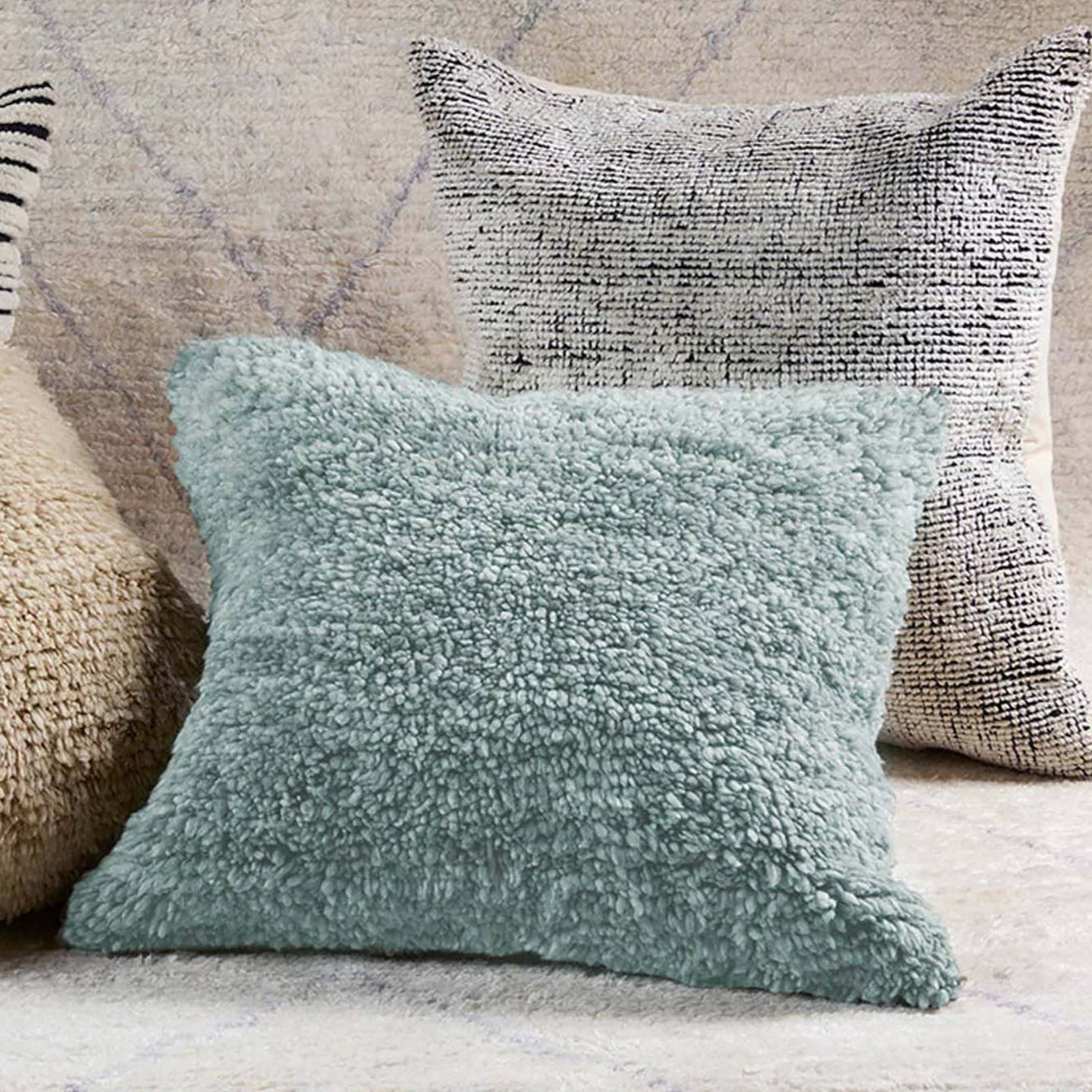 Jaipur Living Montane Faustine Throw Pillow