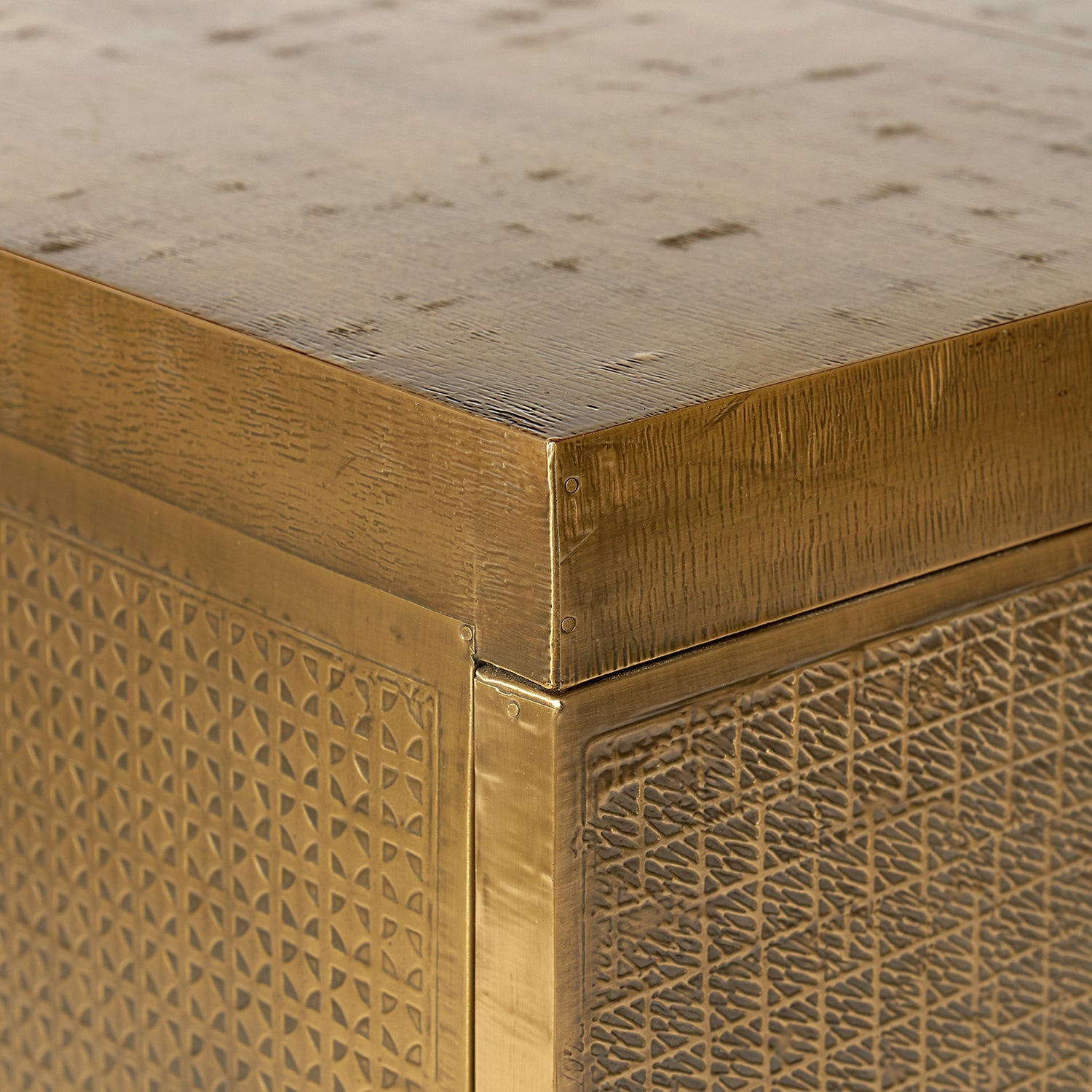 Villa and House Mark 3-Drawer Side Table