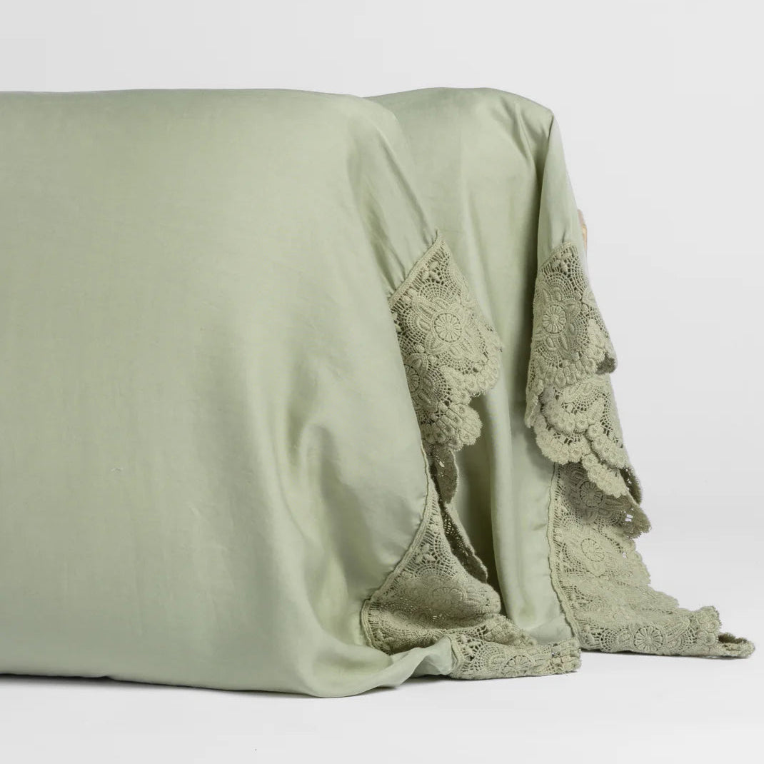 Bella Notte Madera Luxe Donella Lace Pillowcase