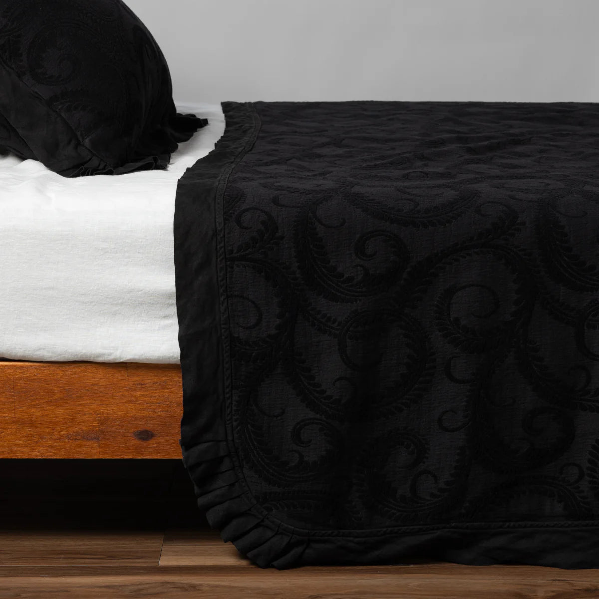 Bella Notte Marisette Bedspread