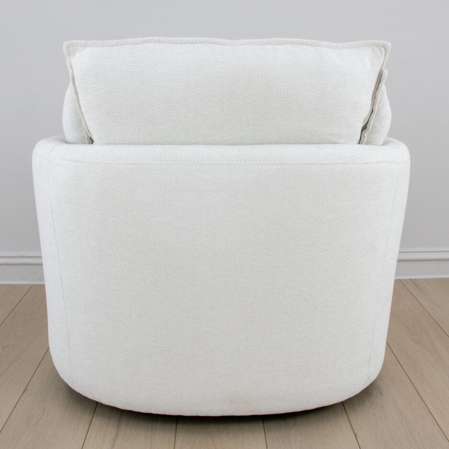 Maya Swivel Chair