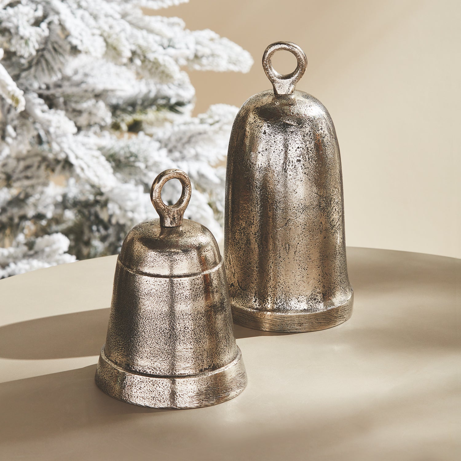La Taverna Grande Bell Set of 2
