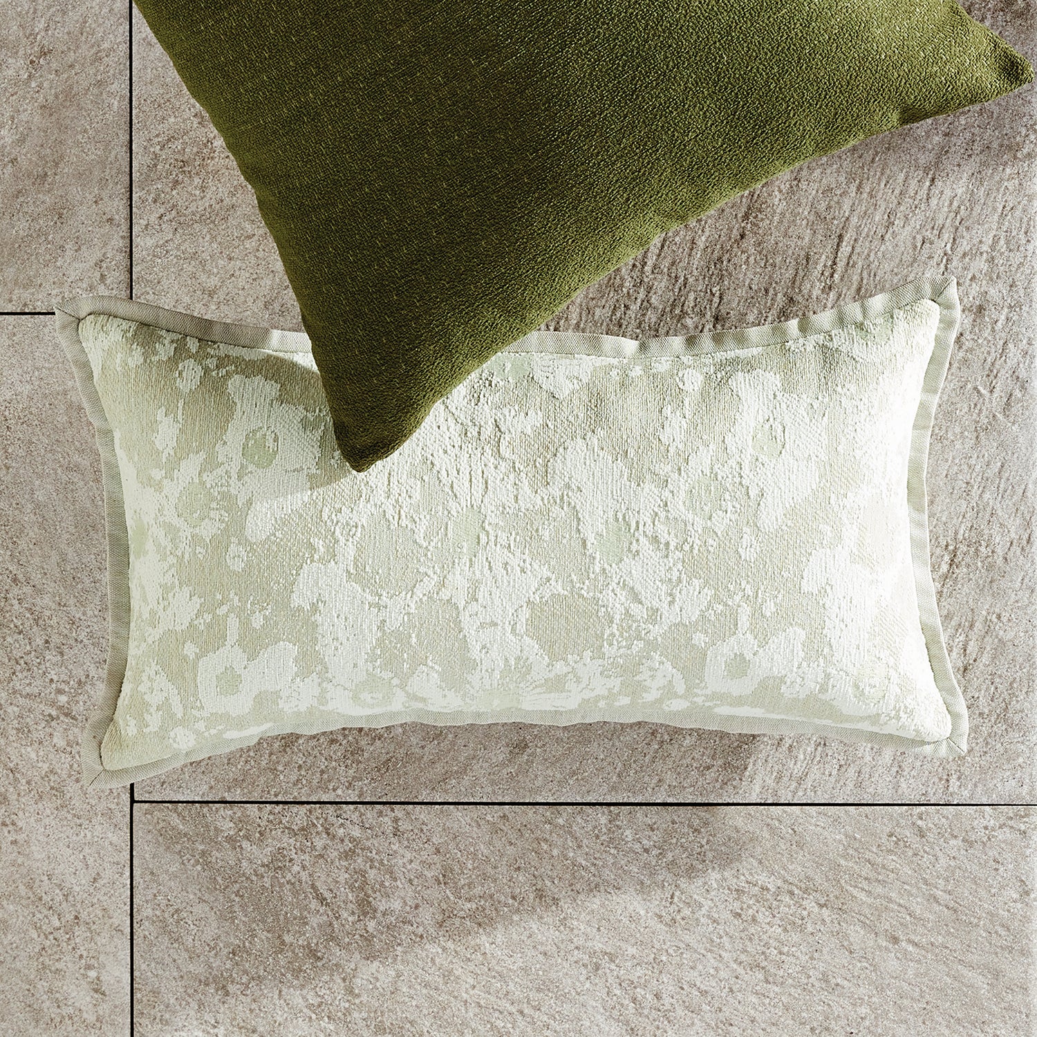 Sofia Indoor/Outdoor Lumbar Pillow