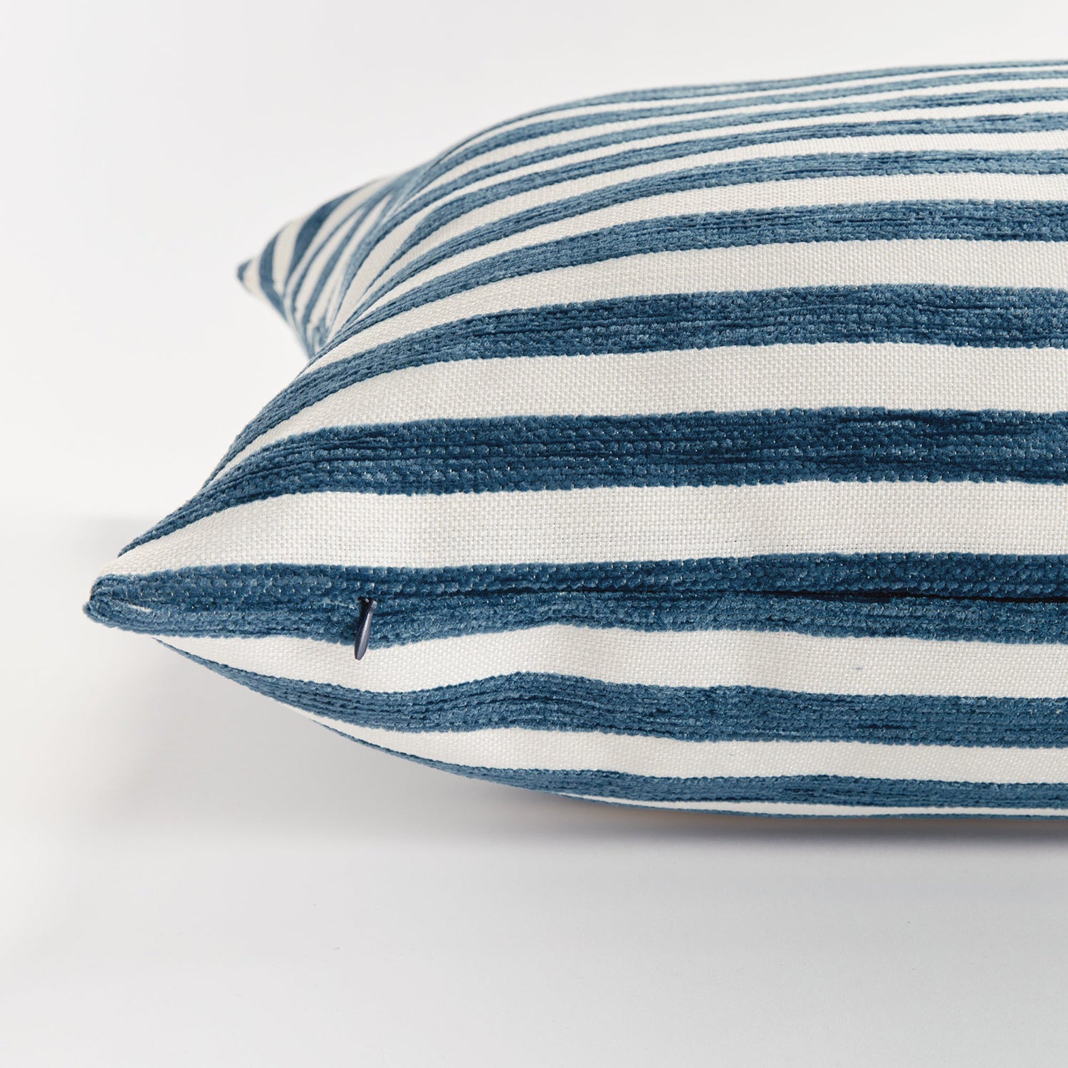 Gideon Indoor/Outdoor Square Pillow