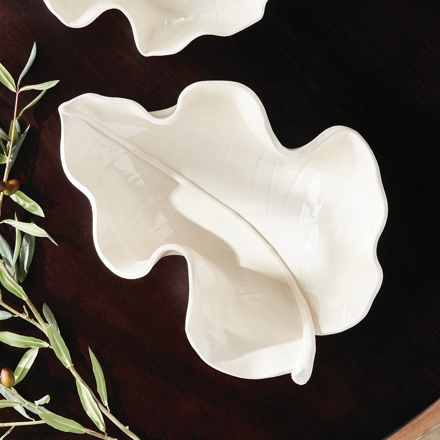 Moricento Leaf Sculpture