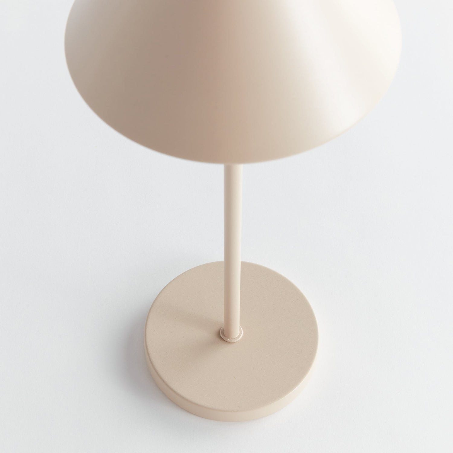 Alluna LED Cordless Lamp