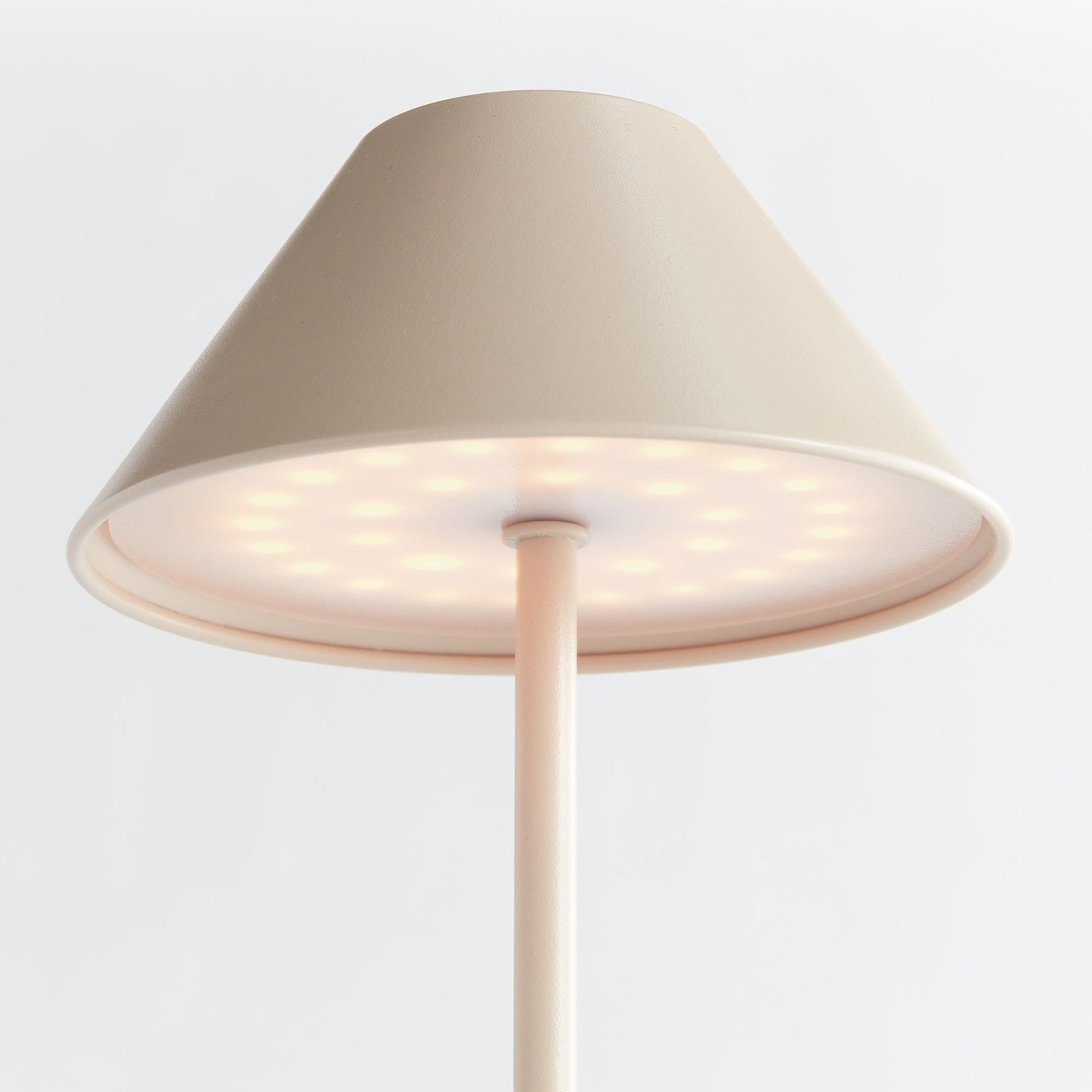 Alluna LED Cordless Lamp