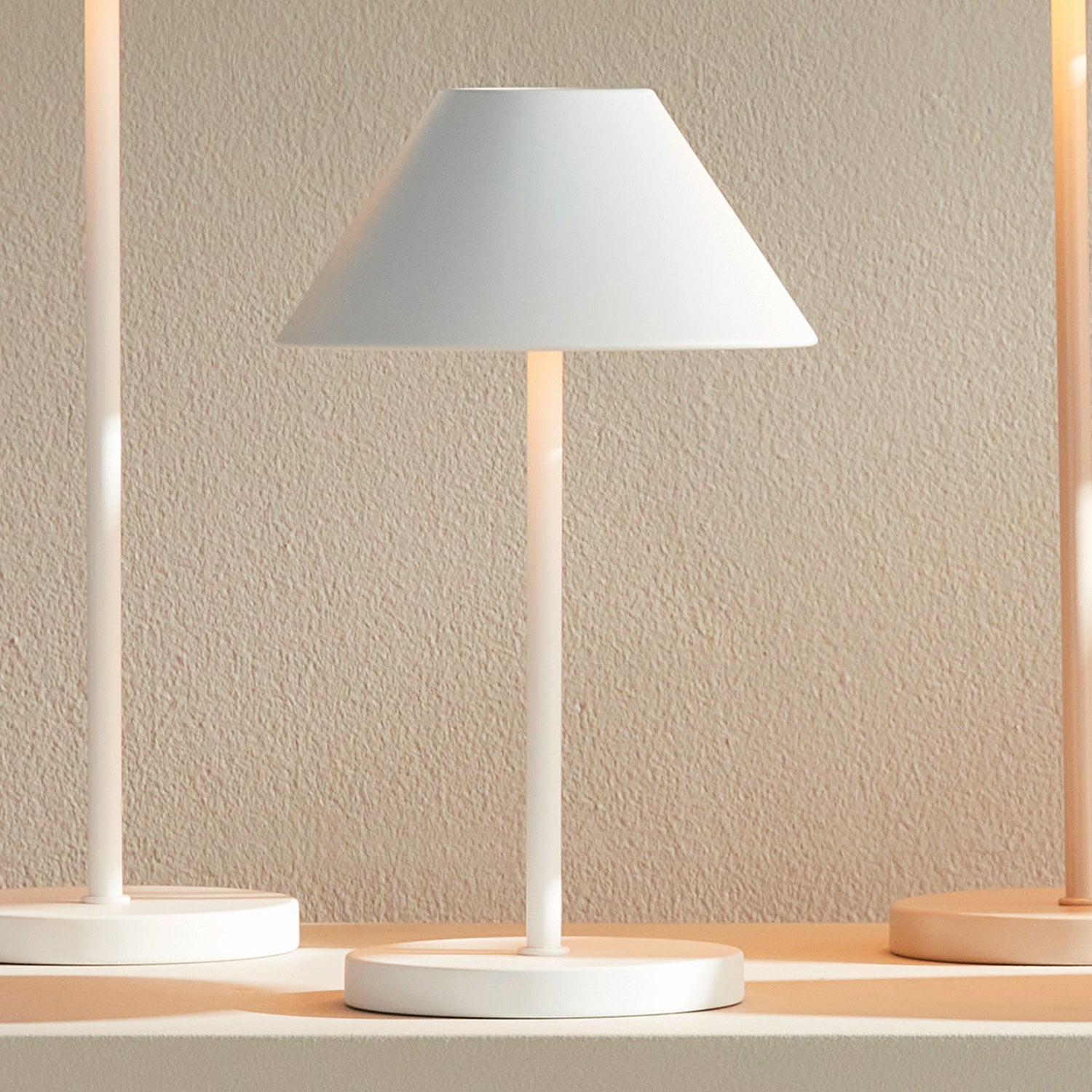 Alluna LED Cordless Lamp