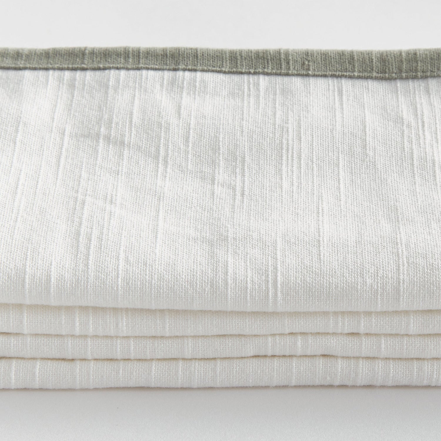 Quinn Dinner Napkin Set of 8