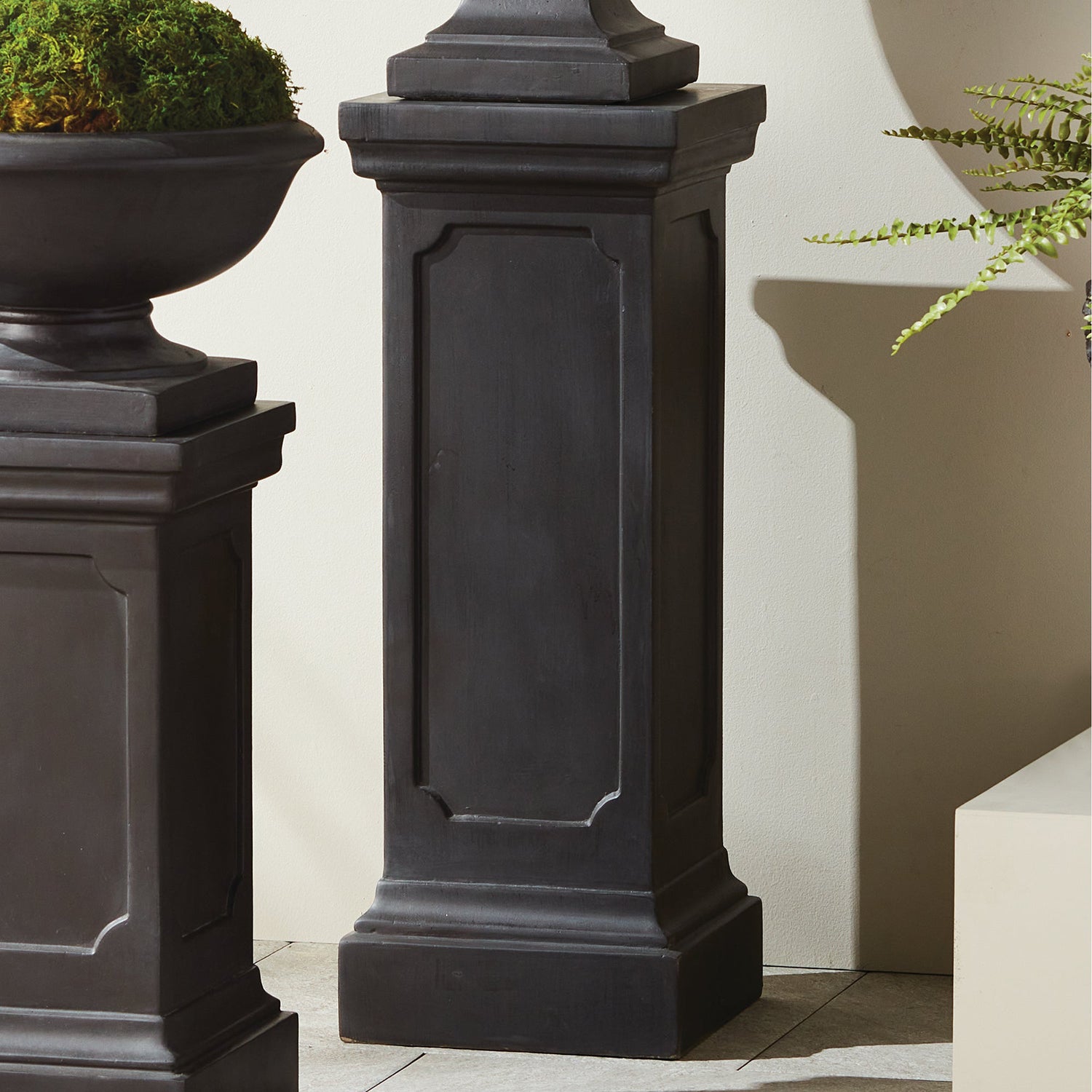 Fibreclay Chambers Pedestal