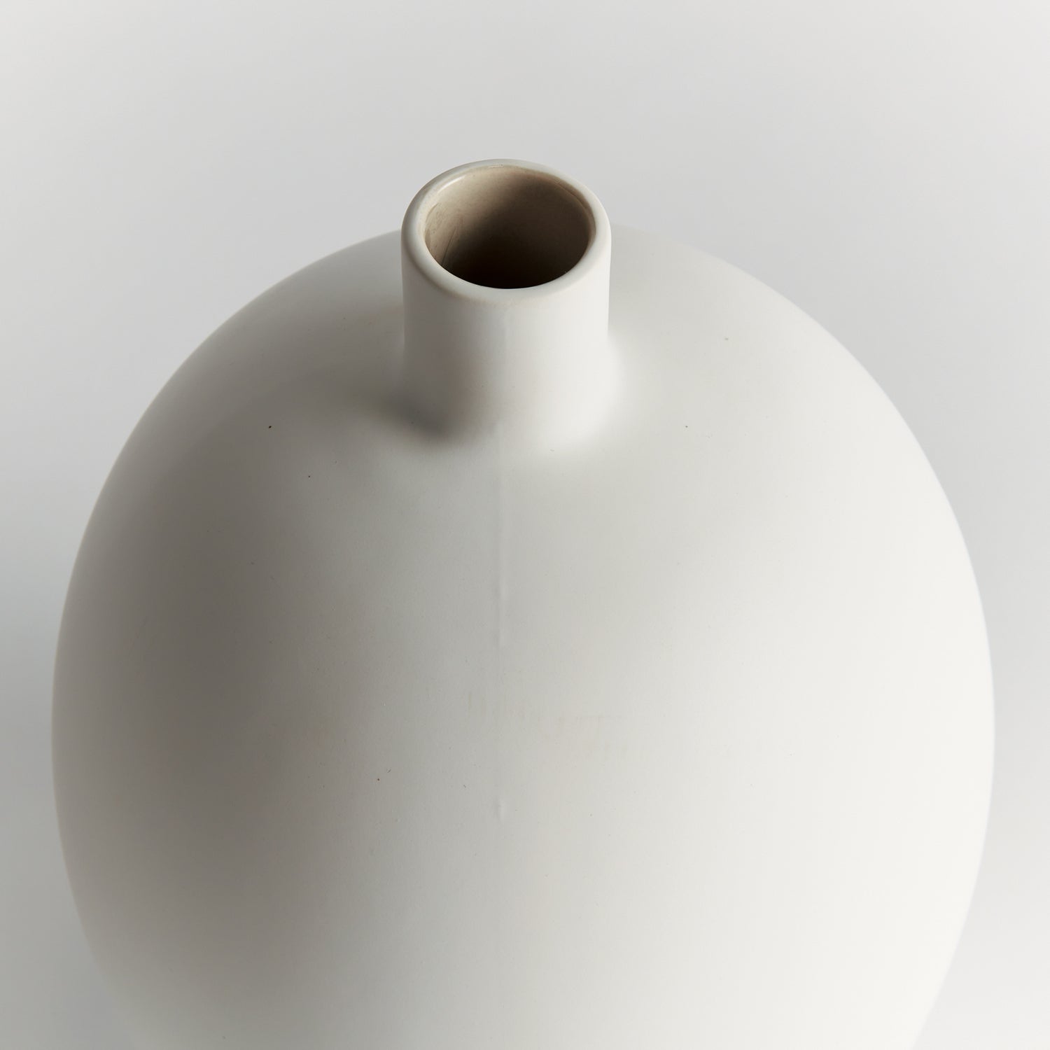 Barclay Butera Sandbar Vase