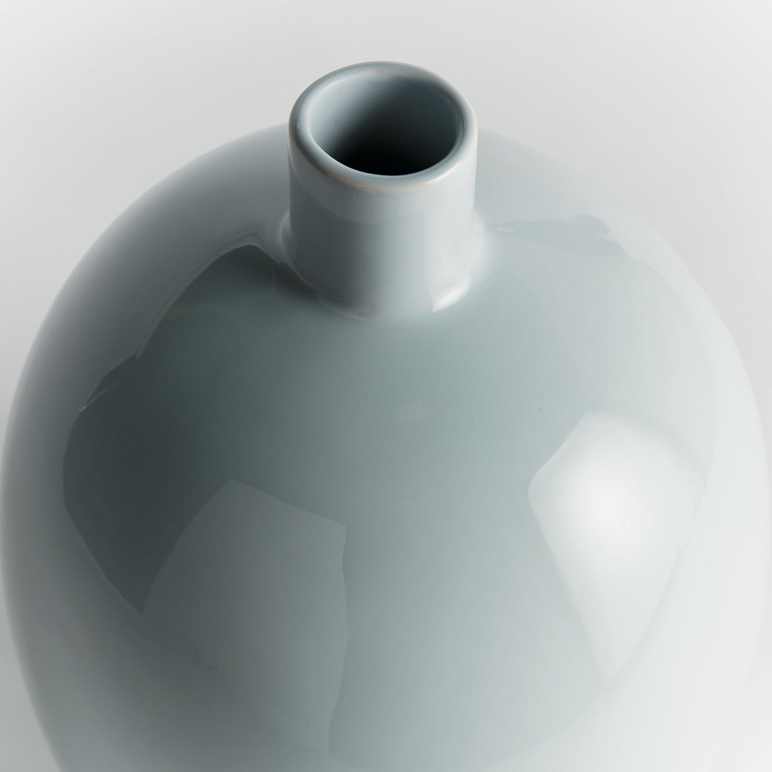 Barclay Butera Sandbar Vase