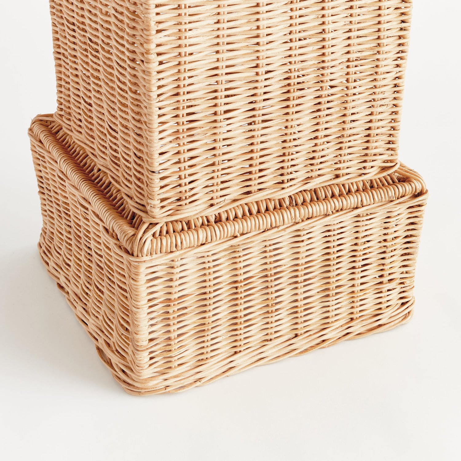 Charleston Rattan Pedestal