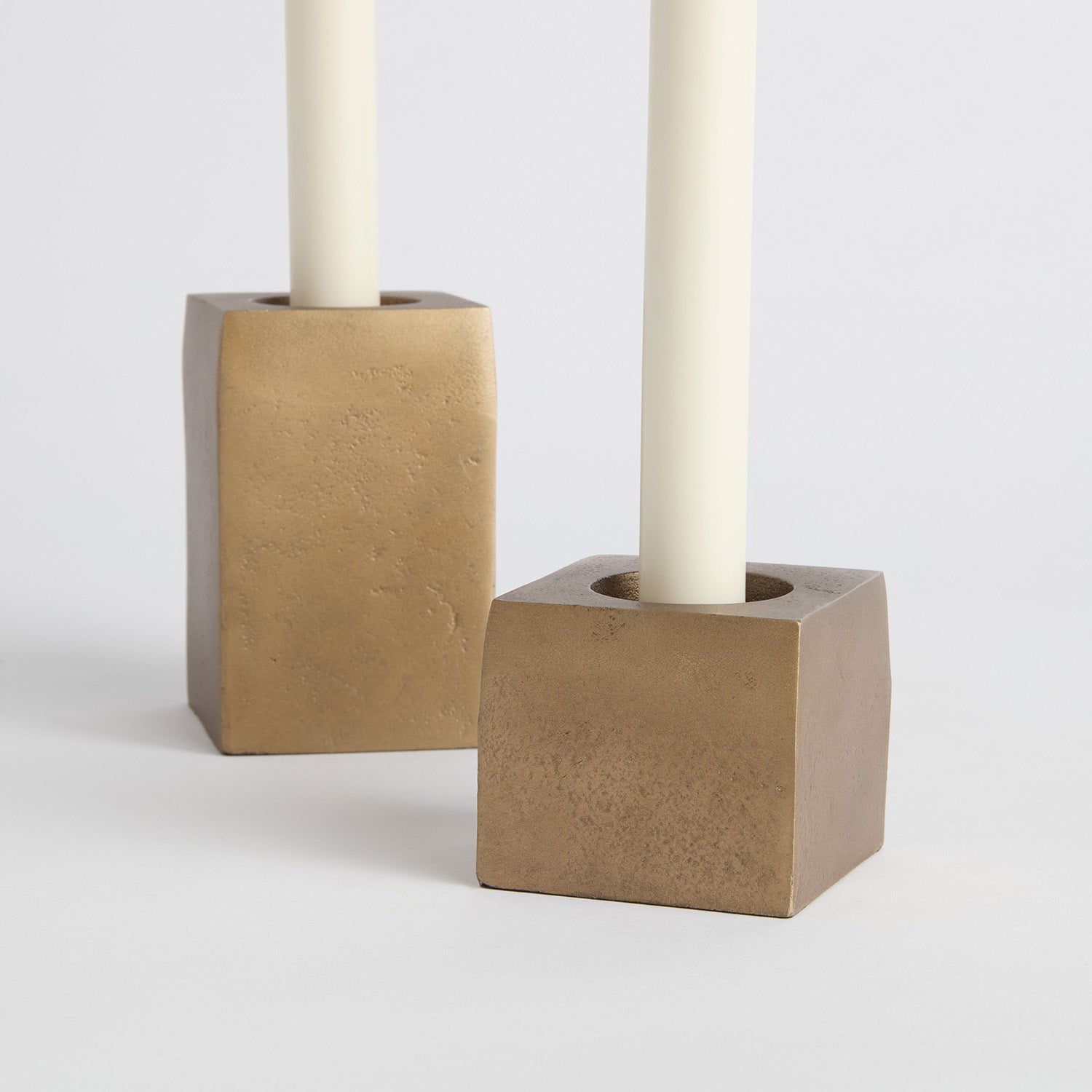 Trace Candleholder Set of 2