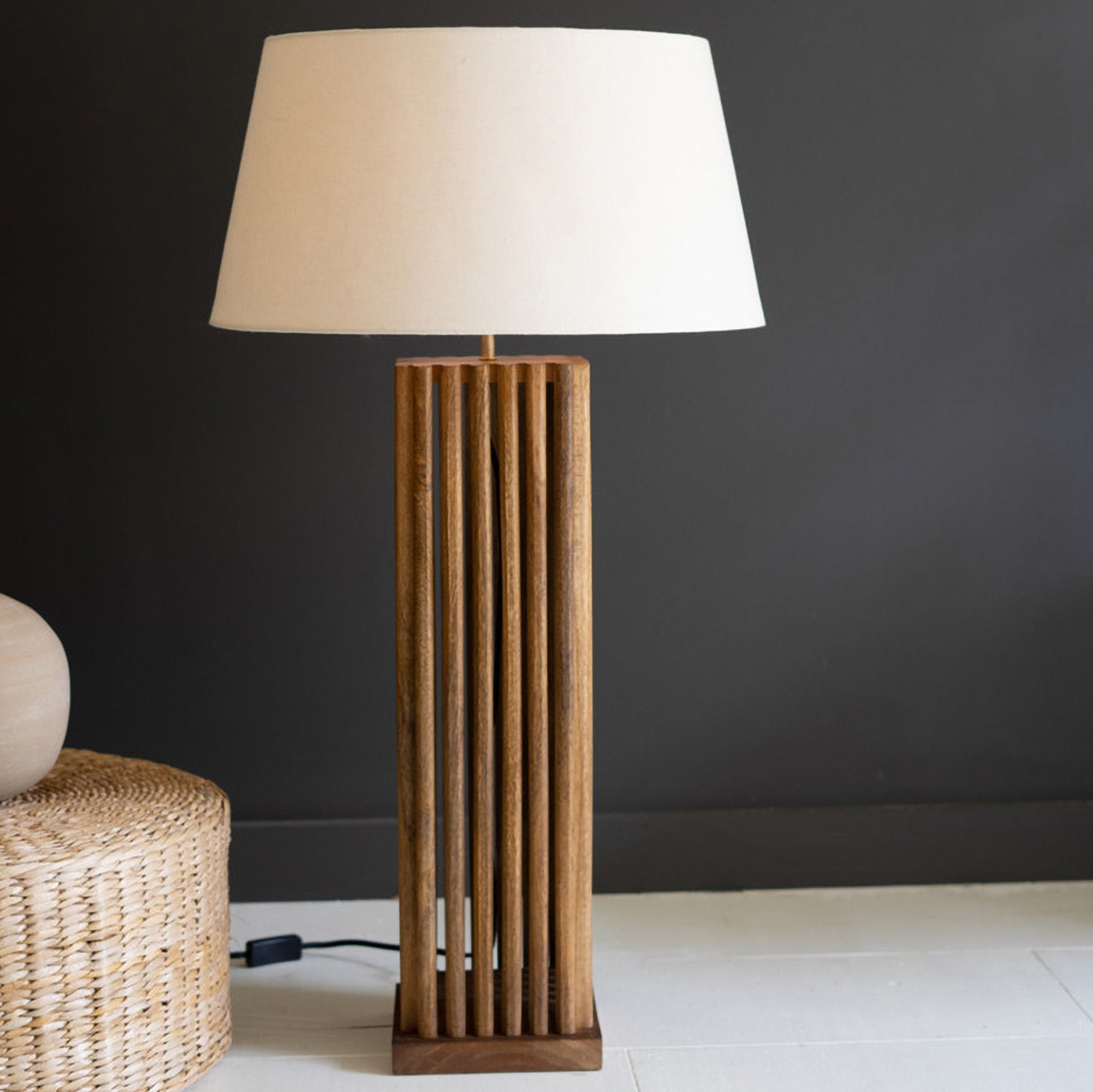 Wooden Spindles Table Lamp