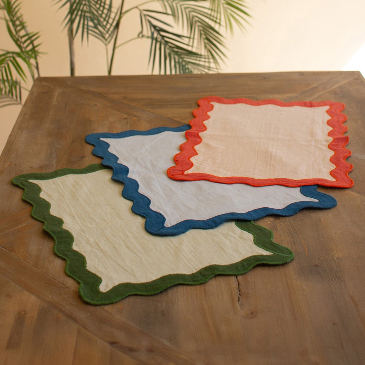 Ruffle Edge Placemat Set of 6