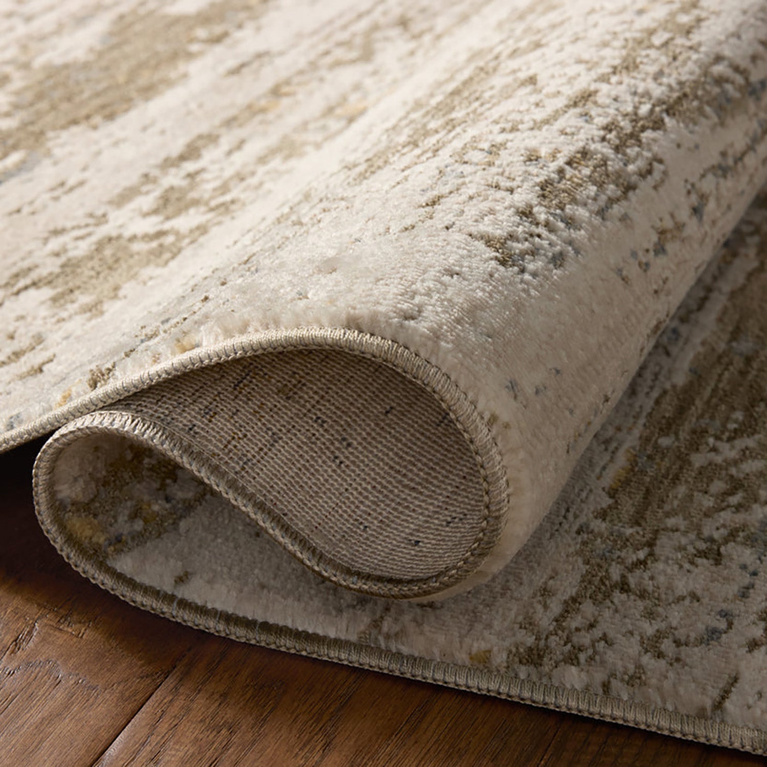 Loloi Nellie Macron Power Loomed Rug