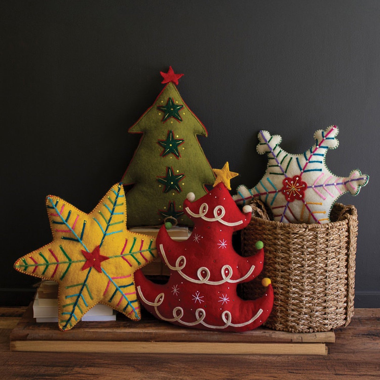 Felt Green Tree Christmas Pillow