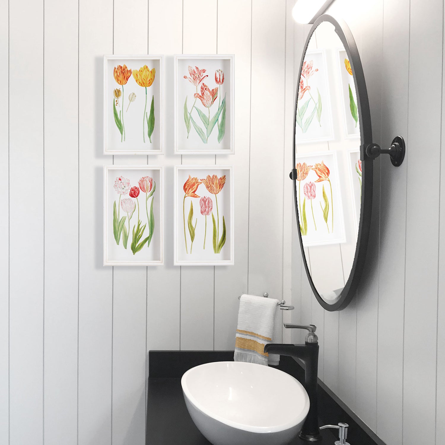 Tulip Framed Print Set of 4