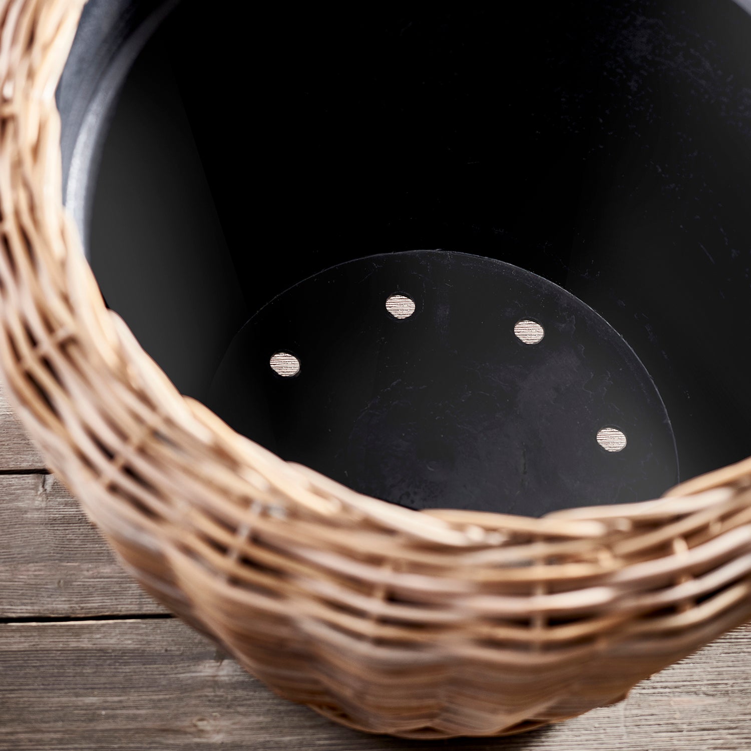 Woven Dry Basket Planter