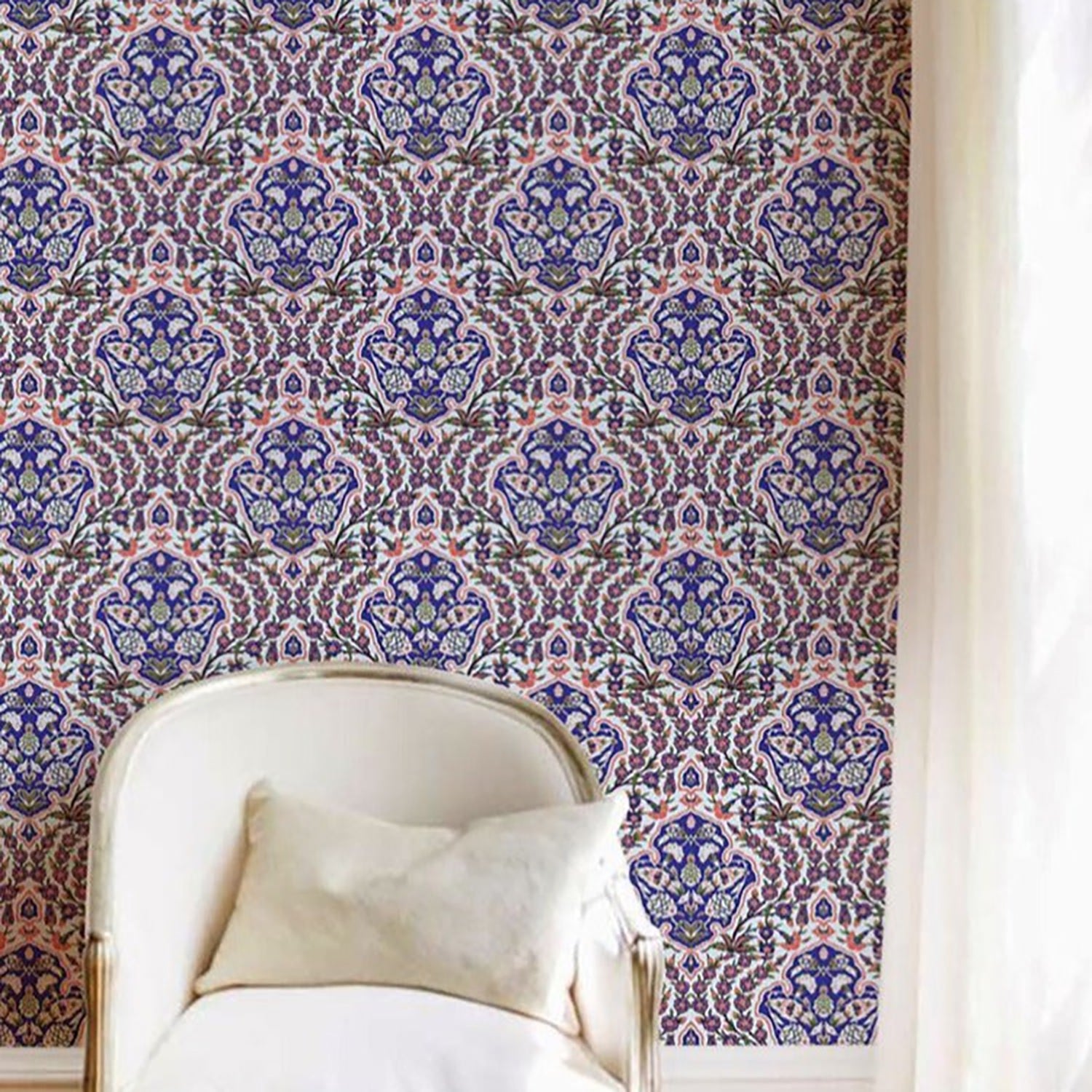 Mitchell Black Ottoman Small Wallpaper