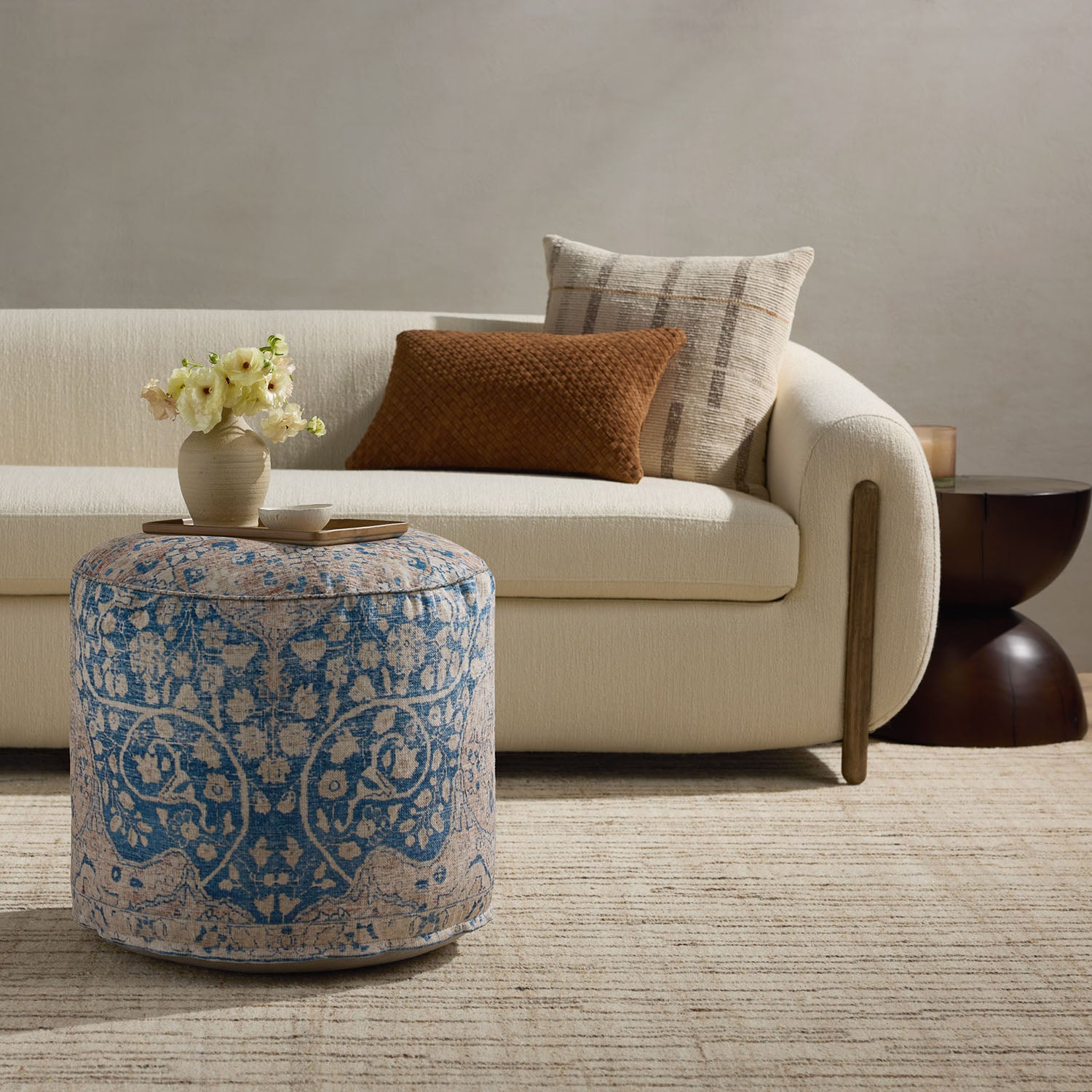 Loloi Quinlan Pouf