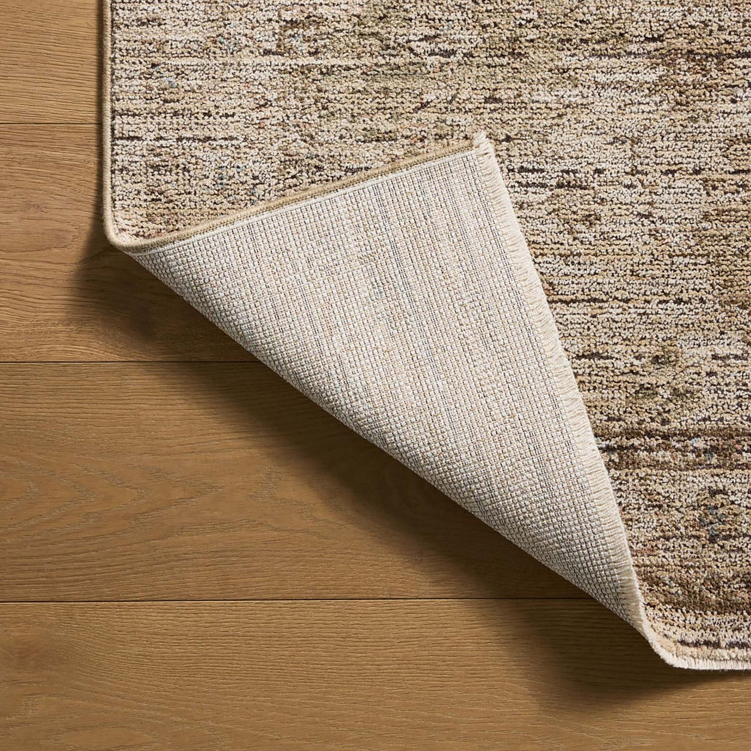 Loloi Priscilla Ivory/Multi Power Loomed Rug