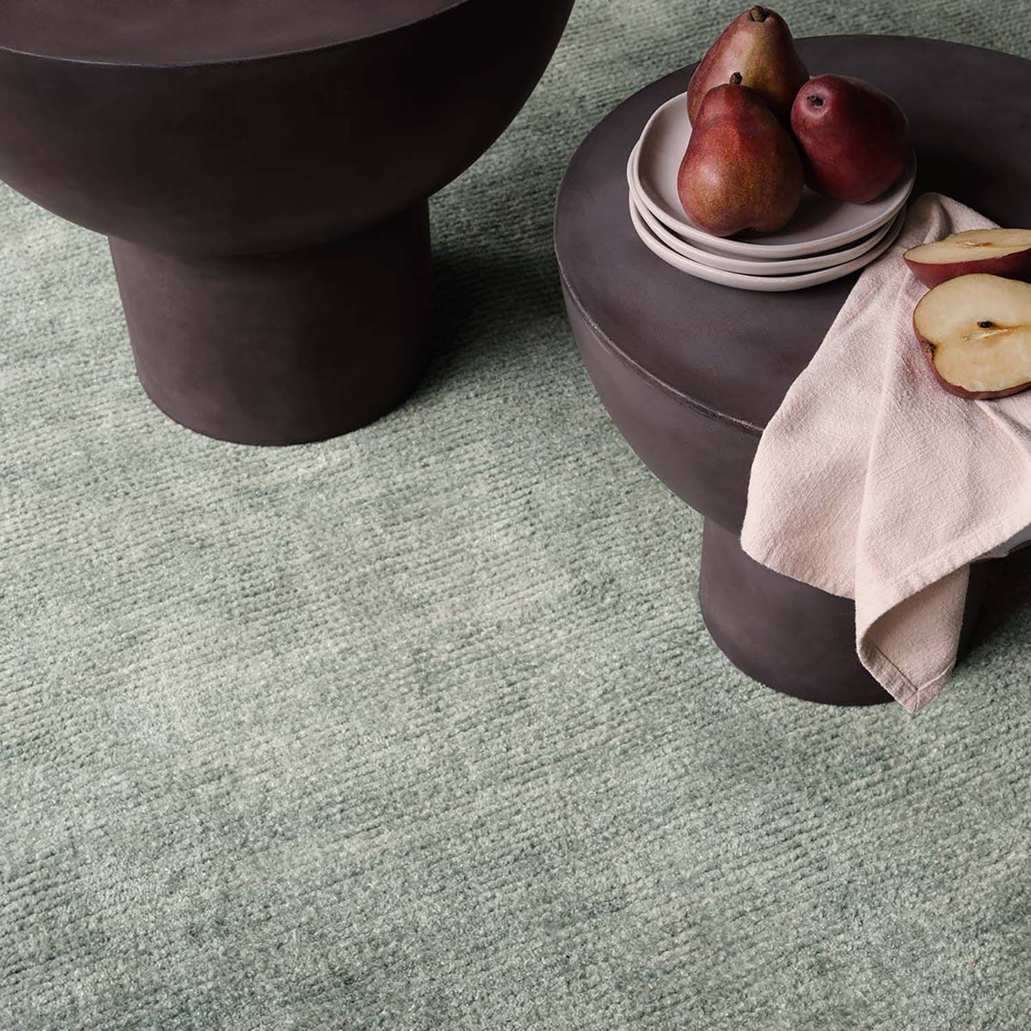 Jaipur lIving Rebecca Limon Solid Indoor/Outdoor Rug