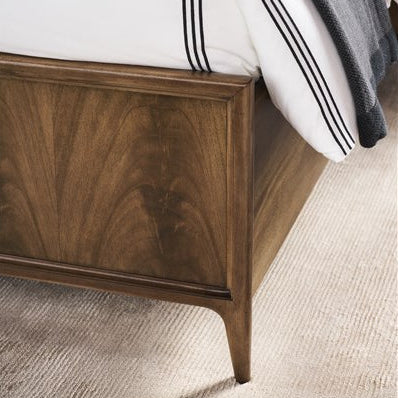 Vanguard Furniture Rendition Mocha King Bed
