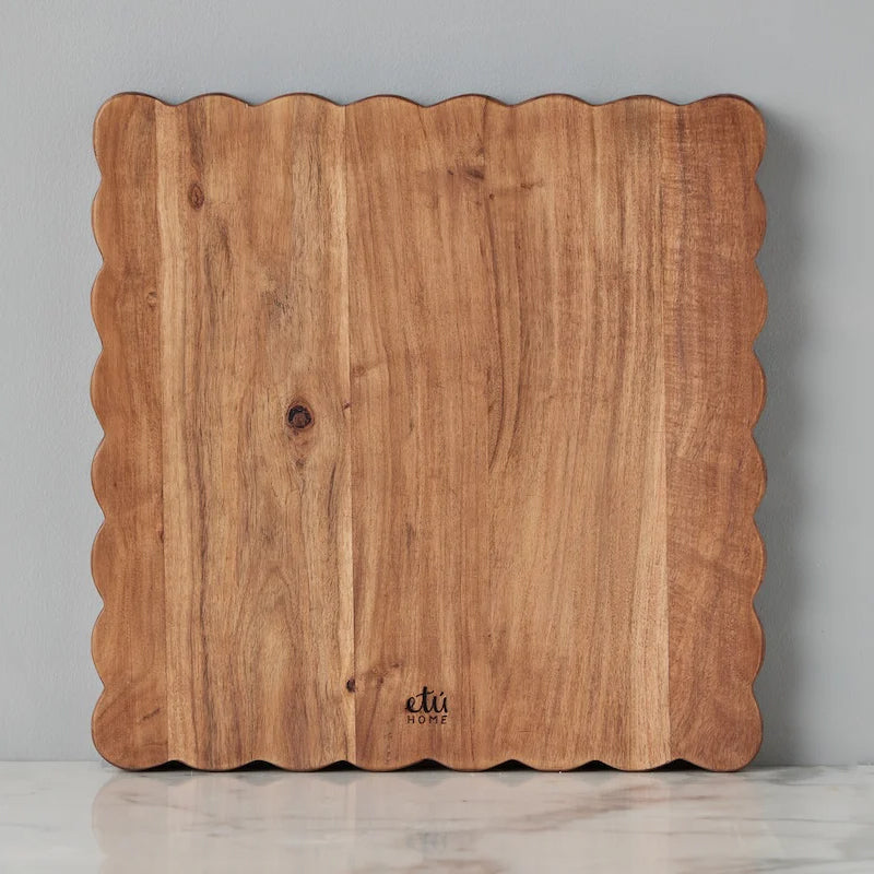 Etu Home Square Scalloped Cutting Board