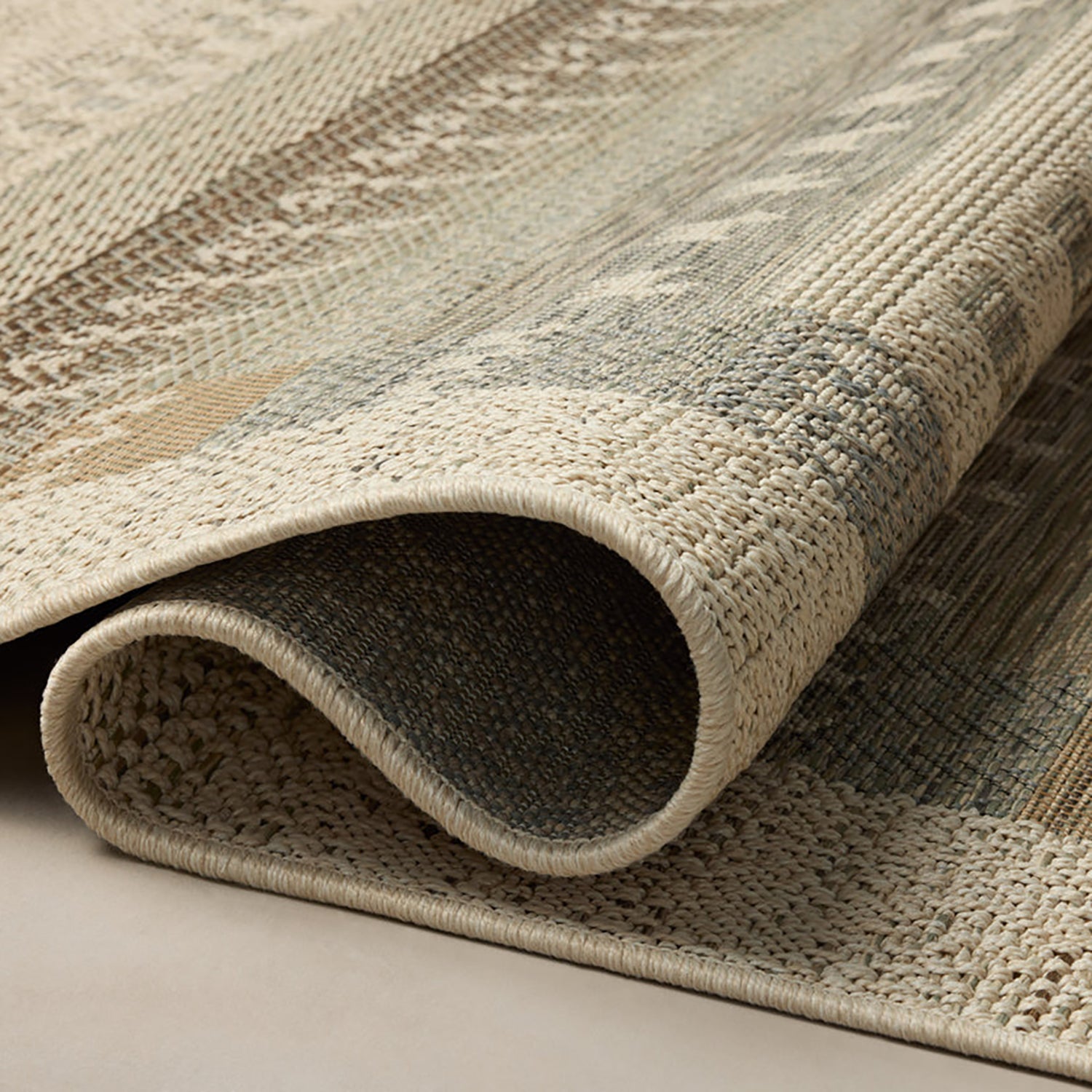 Loloi Saylor Ivory/Earth Indoor/Outdoor Rug