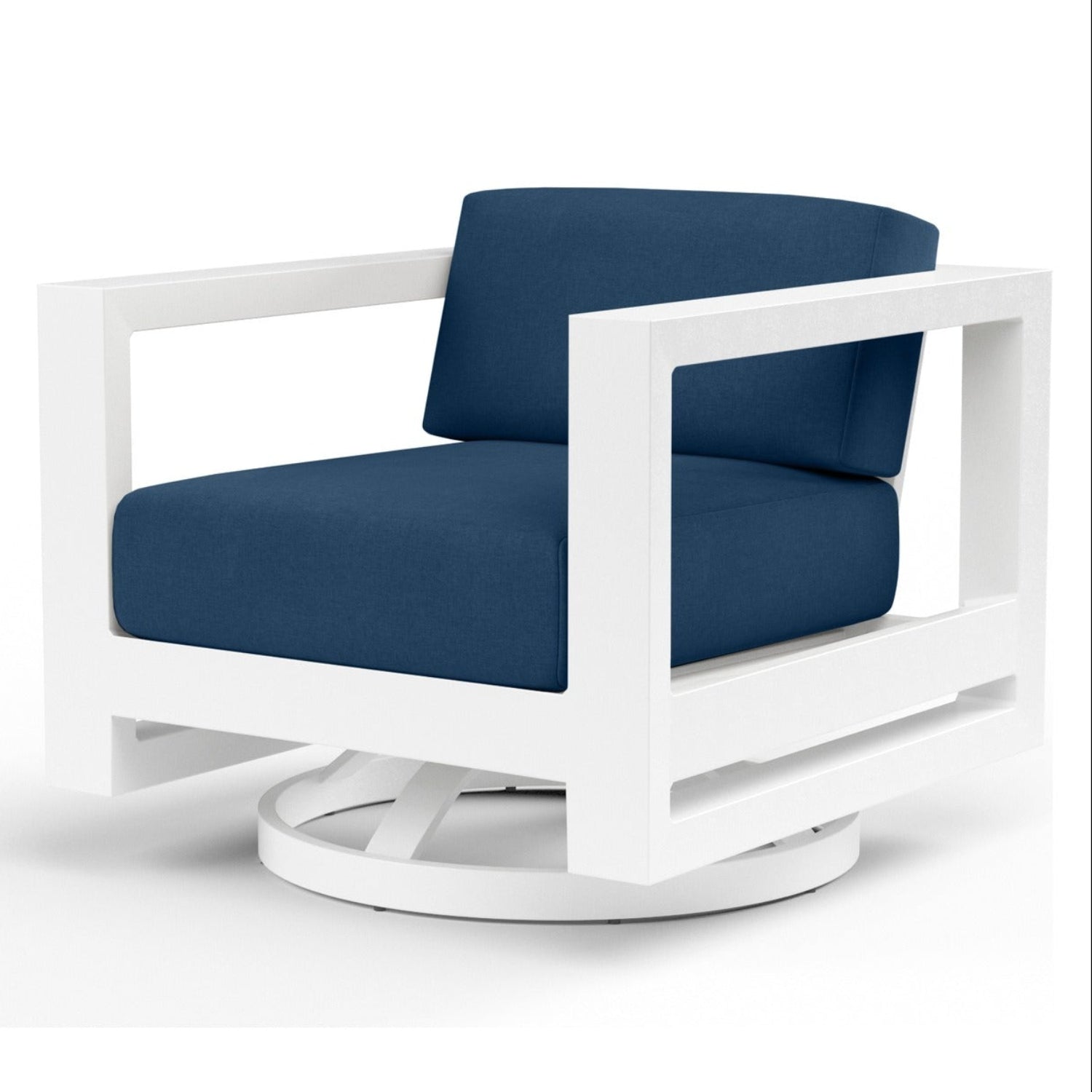 Sunset West Newport Spectrum Indigo Outdoor Swivel Club Chair