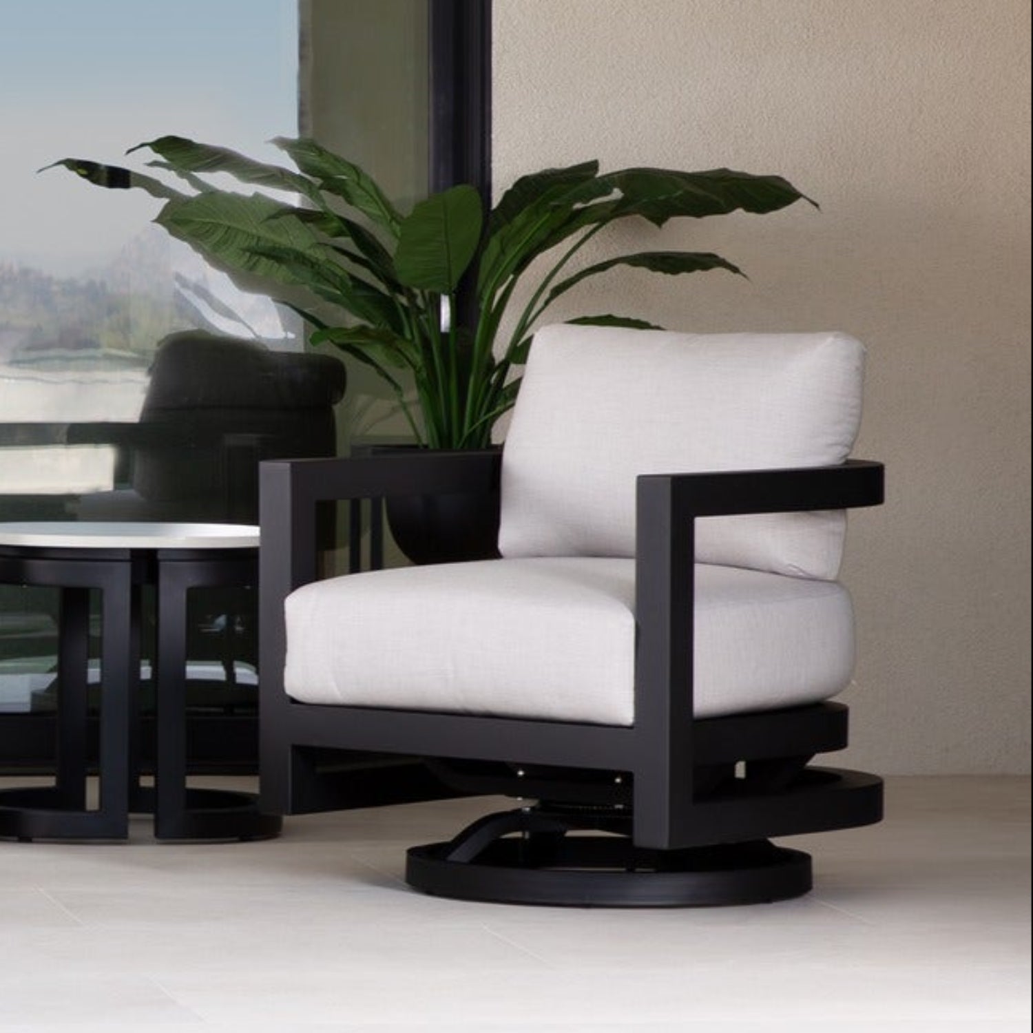 Sunset West Malibu Cast Silver Swivel Outdoor Chair
