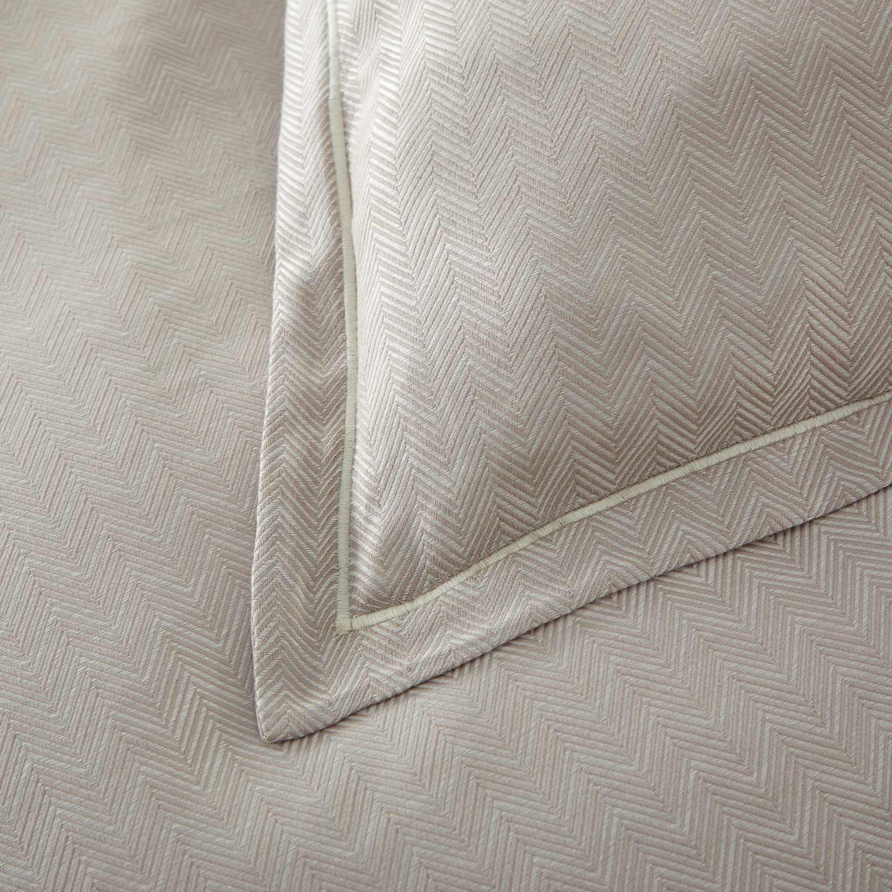 Peacock Alley Savoy Jacquard Duvet Set