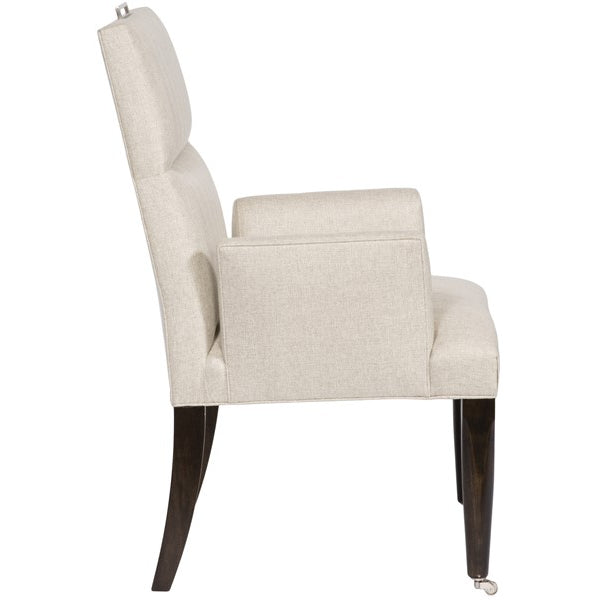 Vanguard Furniture Brattle Road Nuzzle Linen with Brownstone Dining