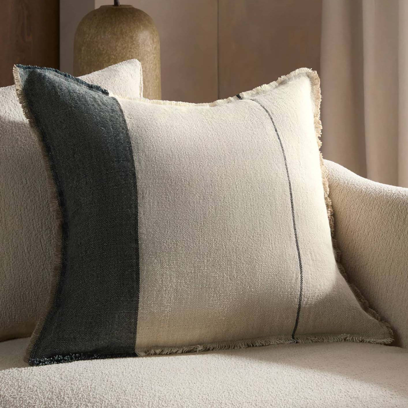 Jaipur Living Tanzy Morrigan Throw Pillow