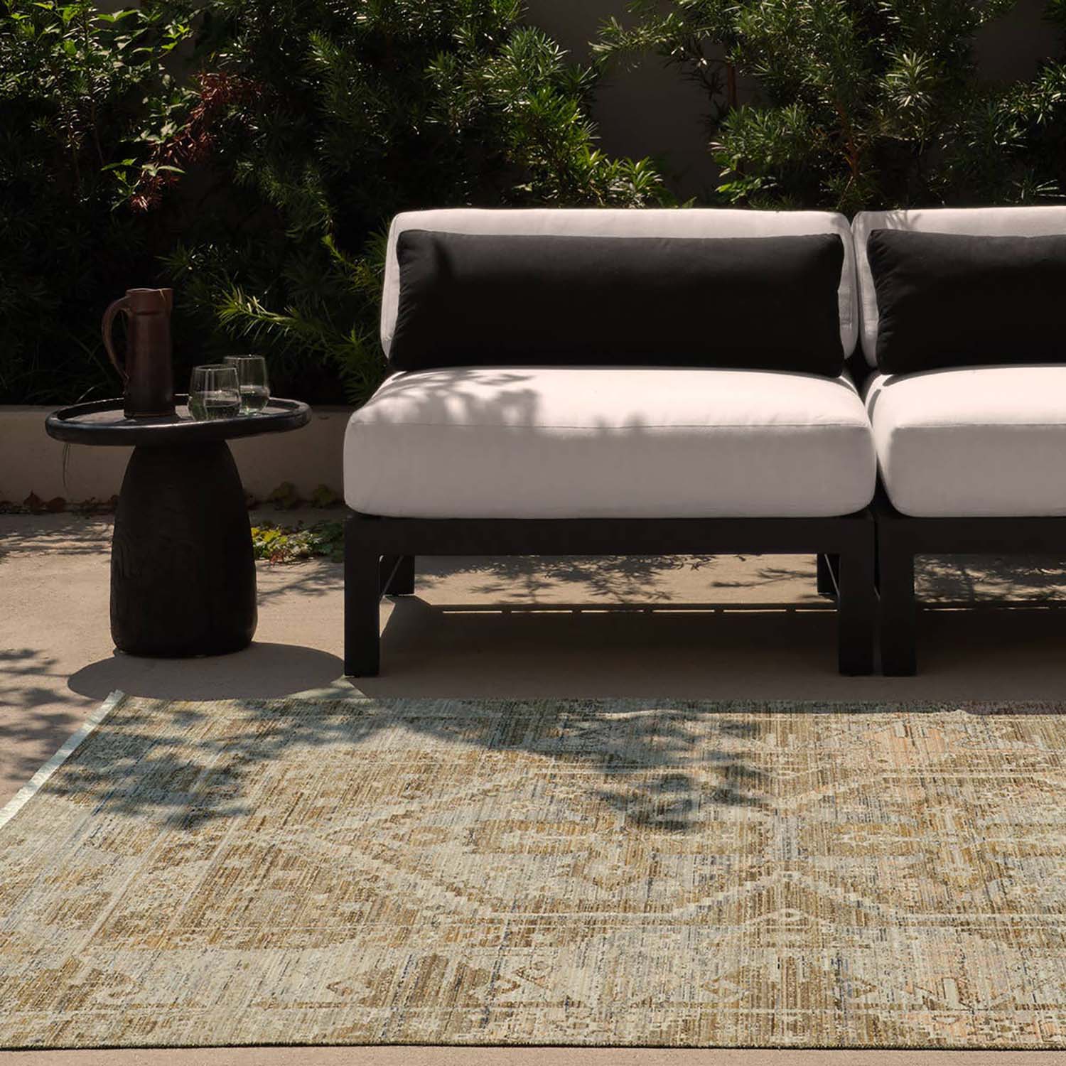 Jaipur Living Tejal Positano Indoor/Outdoor Rug