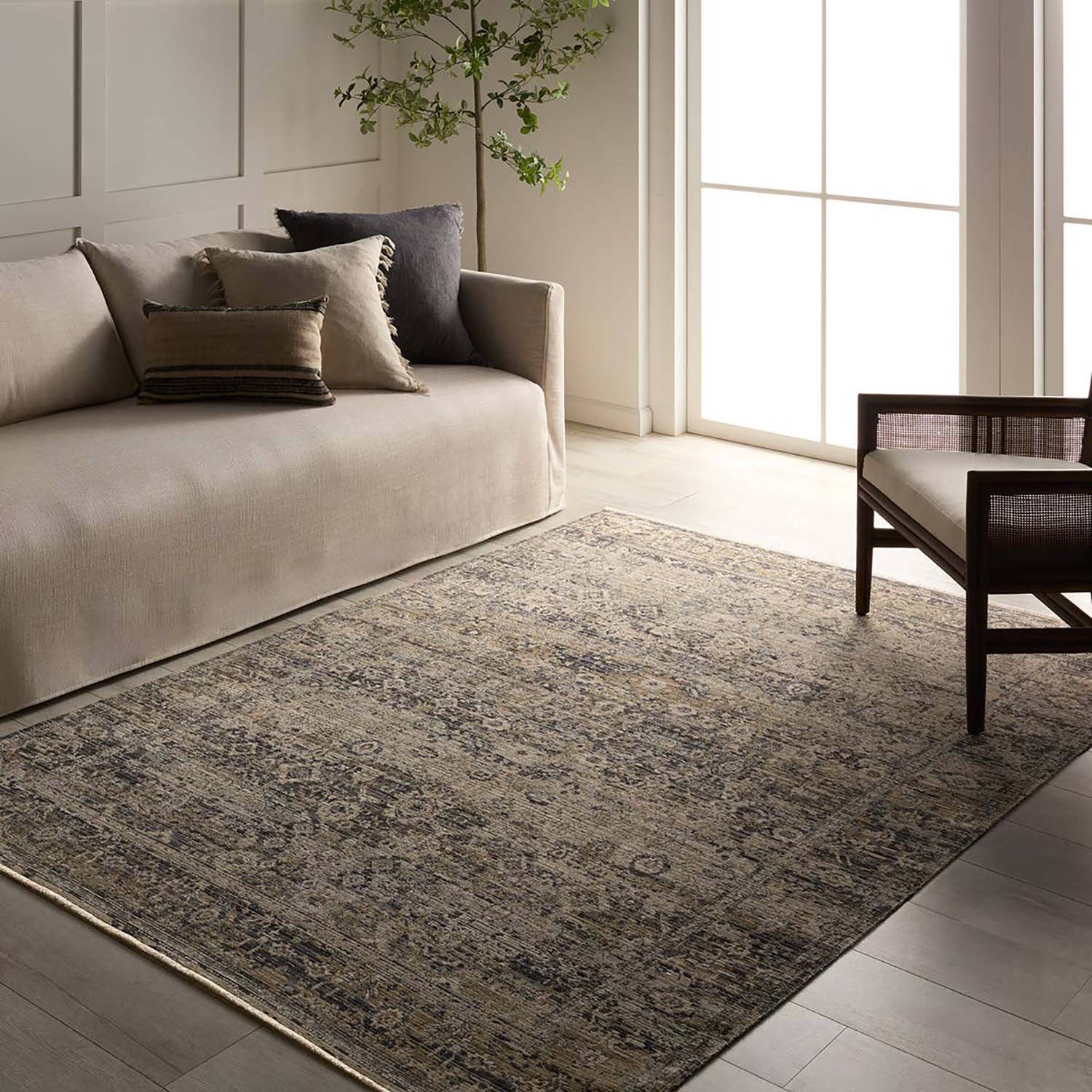 Jaipur Living Tejal Krasava Indoor/Outdoor Rug