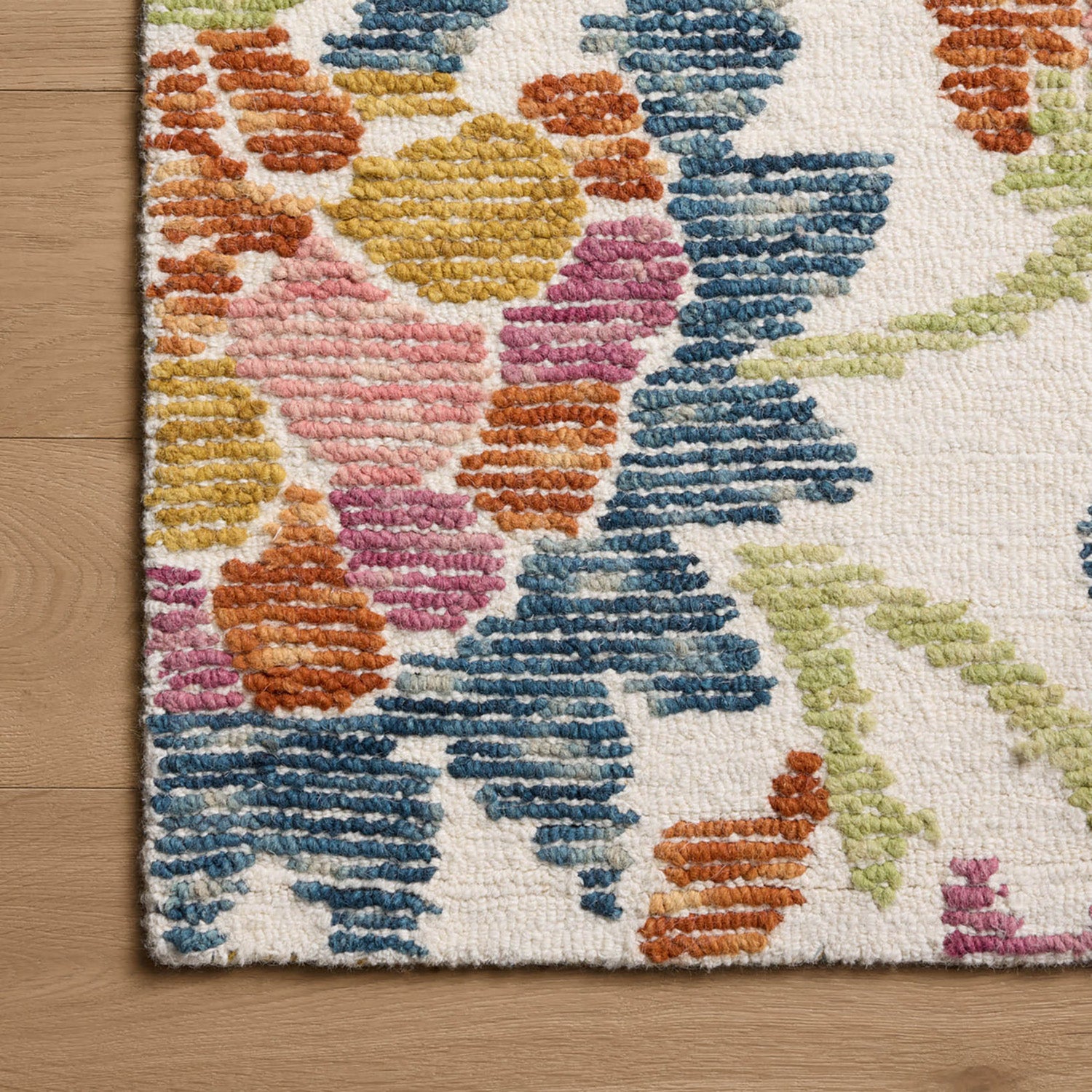 Loloi Tilly Ivory/Multi Hand Tufted Rug