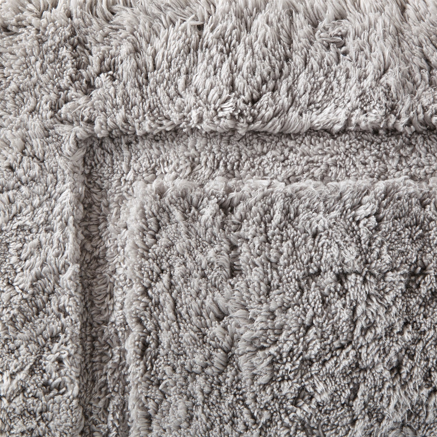 Peacock Alley Tiffany Cloud Bath Rug