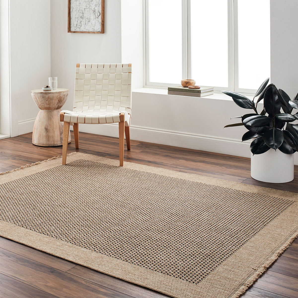 Livabliss Mirage MGE-2302 Machine Woven Indoor/Outdoor Rug