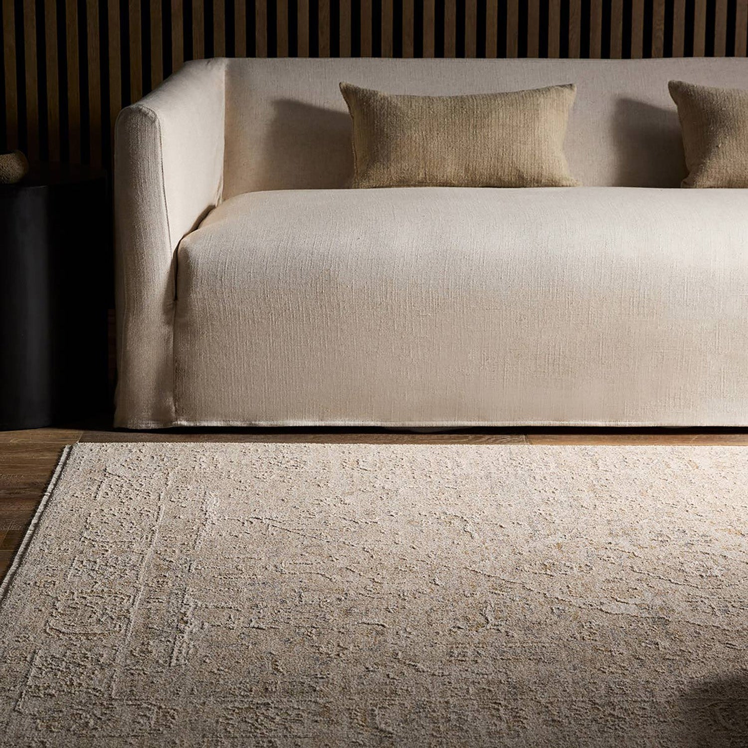 Jaipur Living Vekhea Aslan Gray Power Loomed Rug