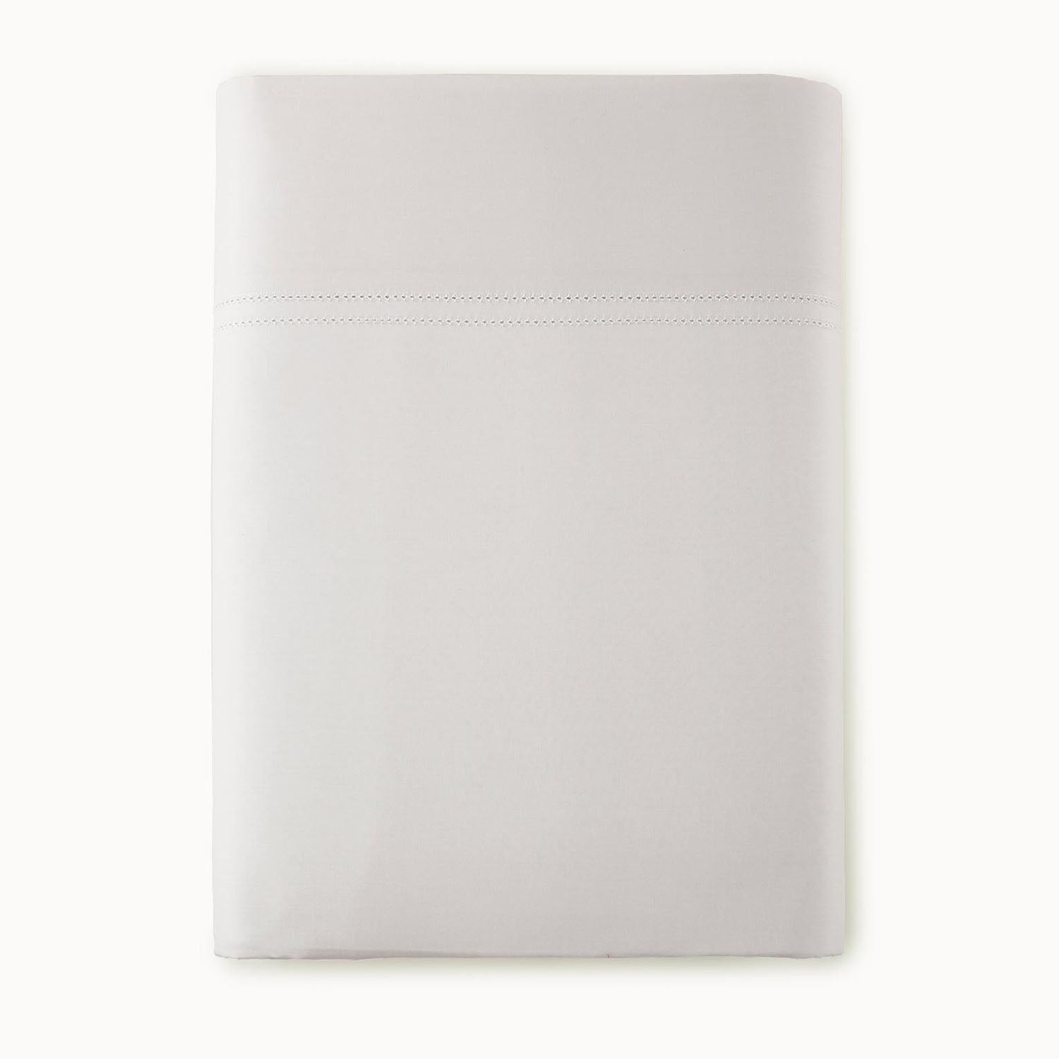 Peacock Alley Virtuoso Sateen Flat Sheet 600 thread count cotton sateen flat sheet, corner and edge detail
