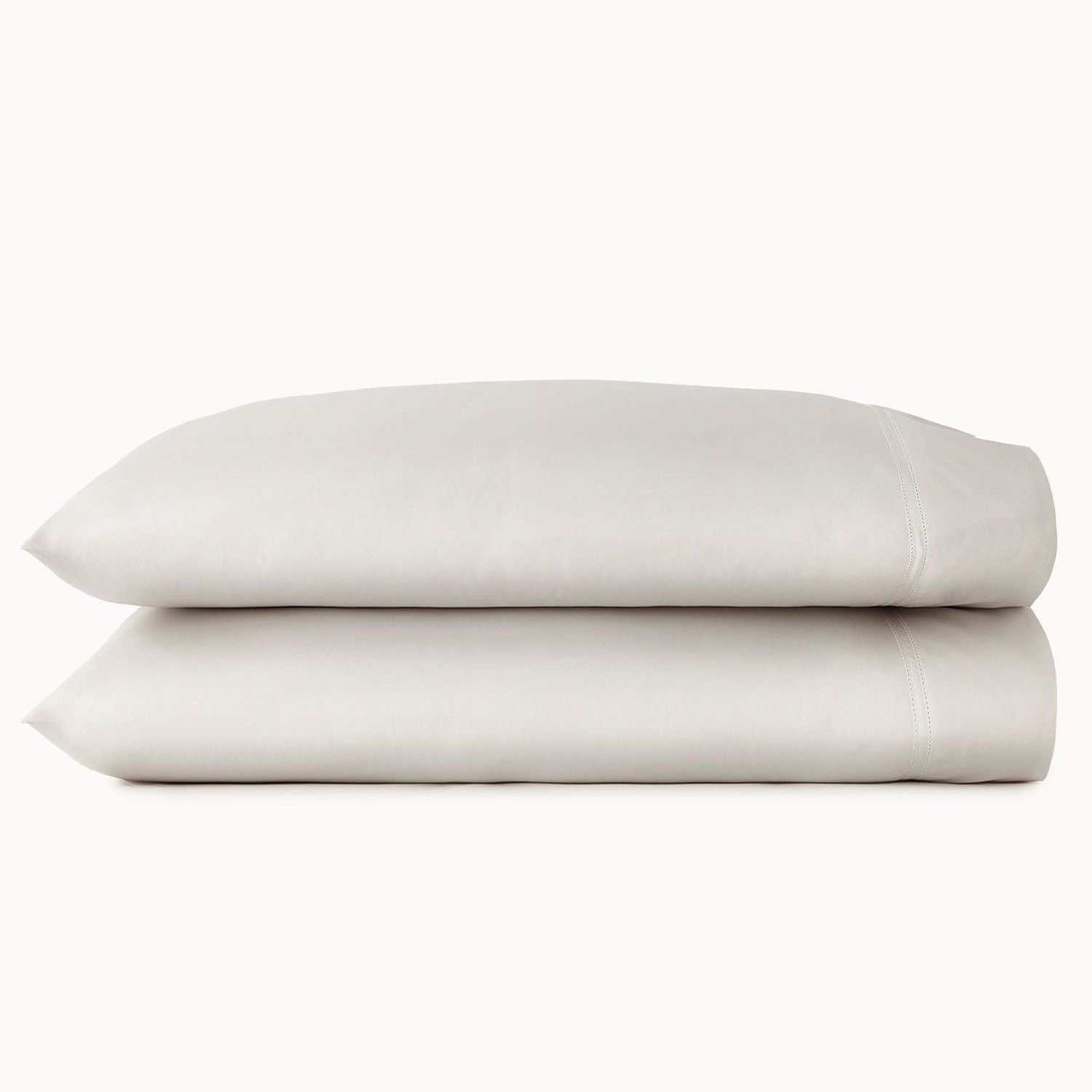 Peacock Alley Virtuoso Pillowcase Set 600 thread count cotton sateen pillowcase set, close-up of the woven fabric texture