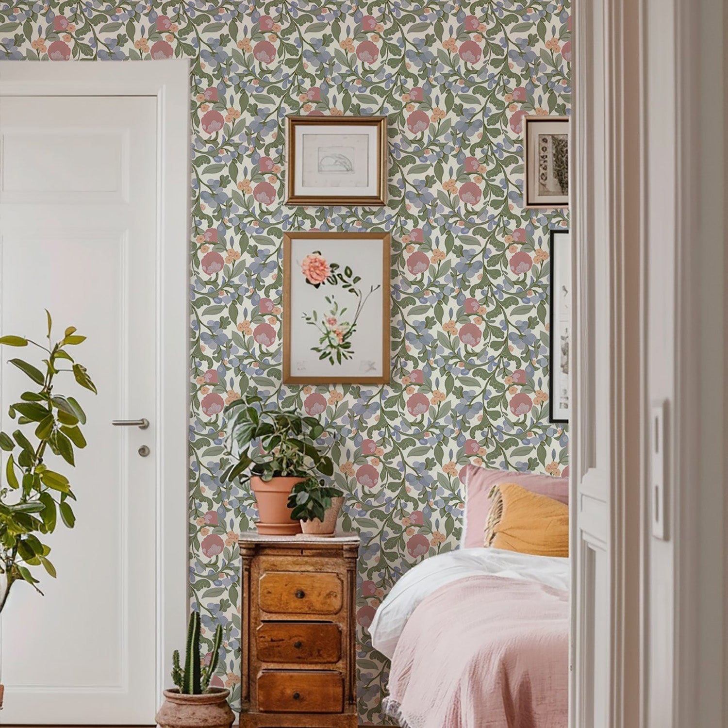 Mitchell Black Budding Grove Wallpaper