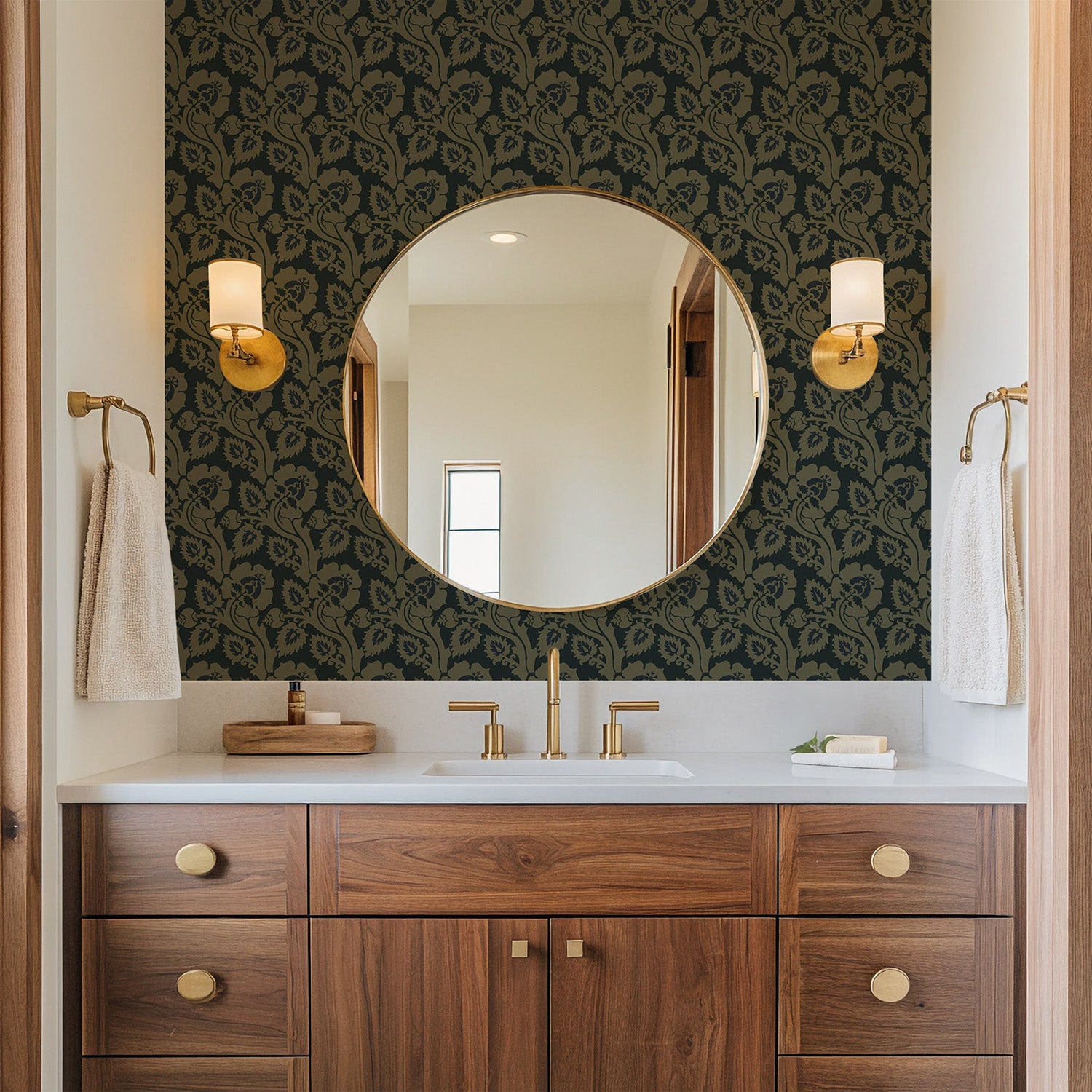 Mitchell Black Paisley Briar Wallpaper